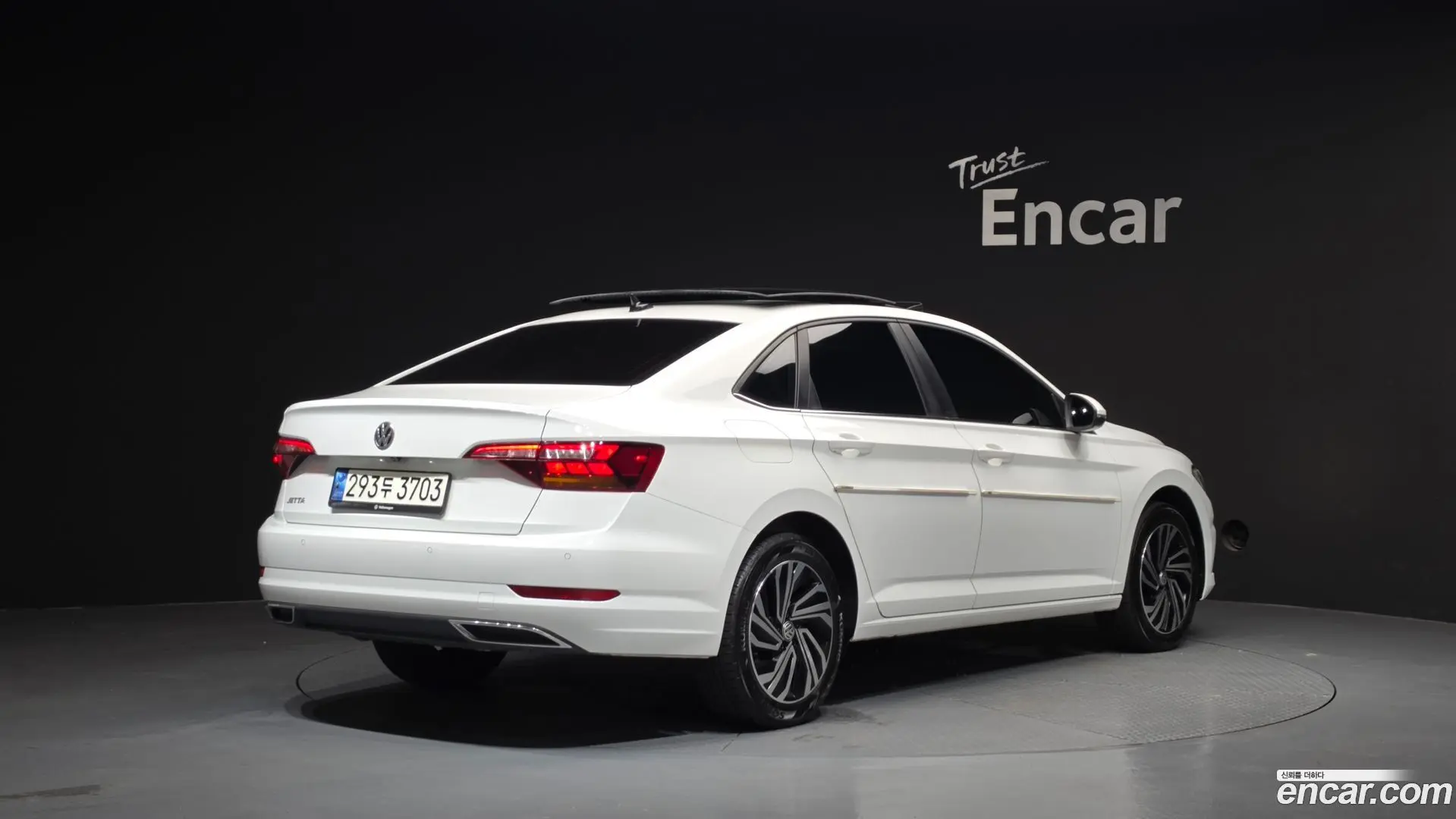 Main__Slider__Photo:Jetta Volkswagen 2021.7-1