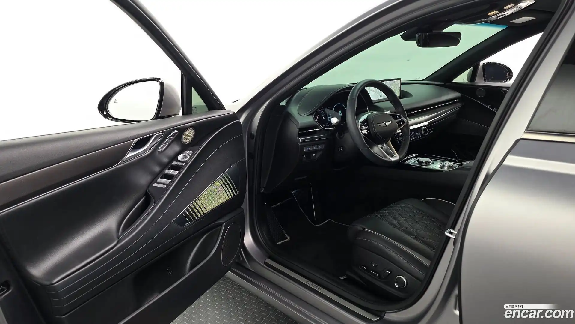 G80 Genesis 2023.11-INNER-010