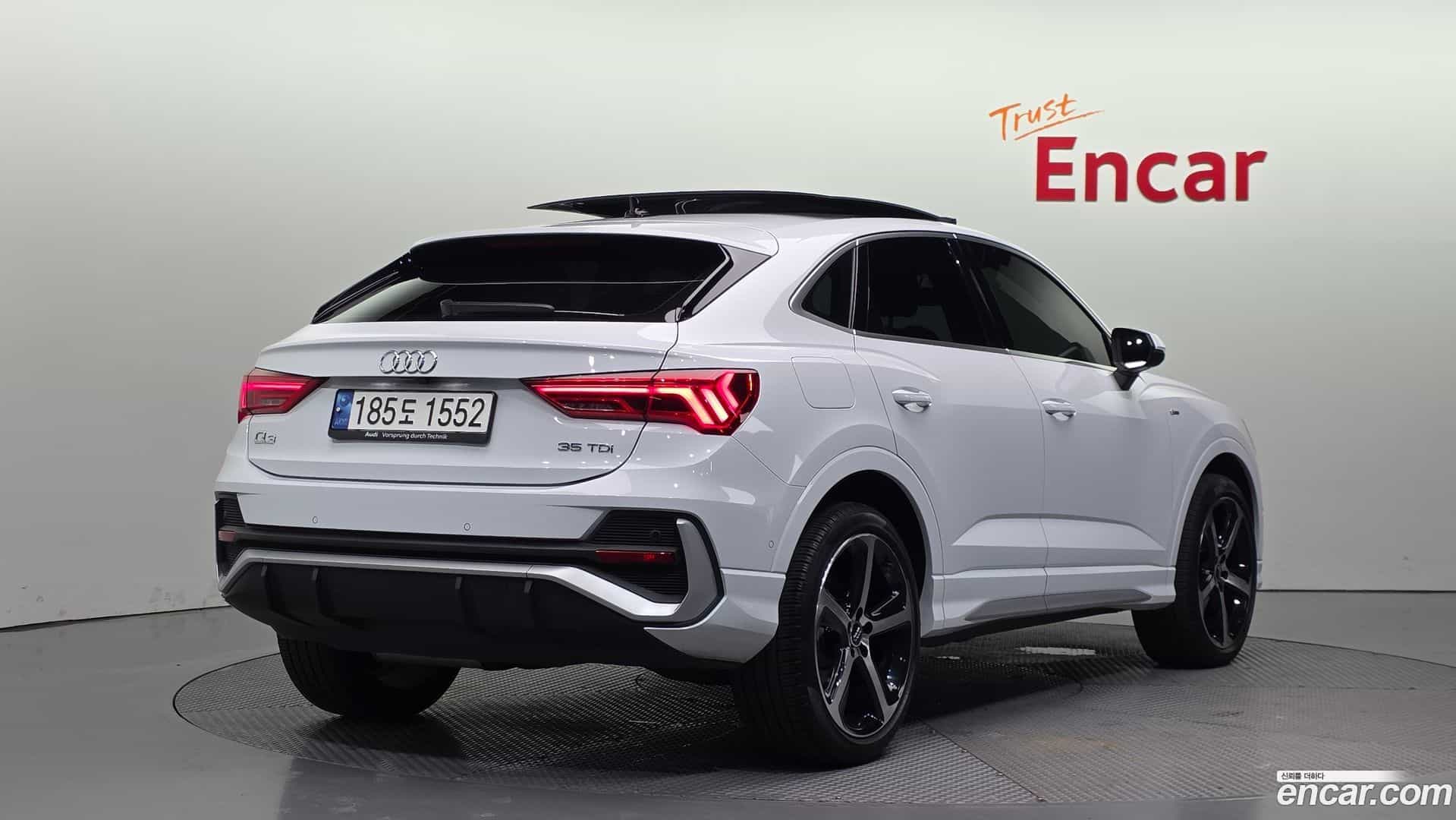 Q3 Audi 2022.4-OUTER-002