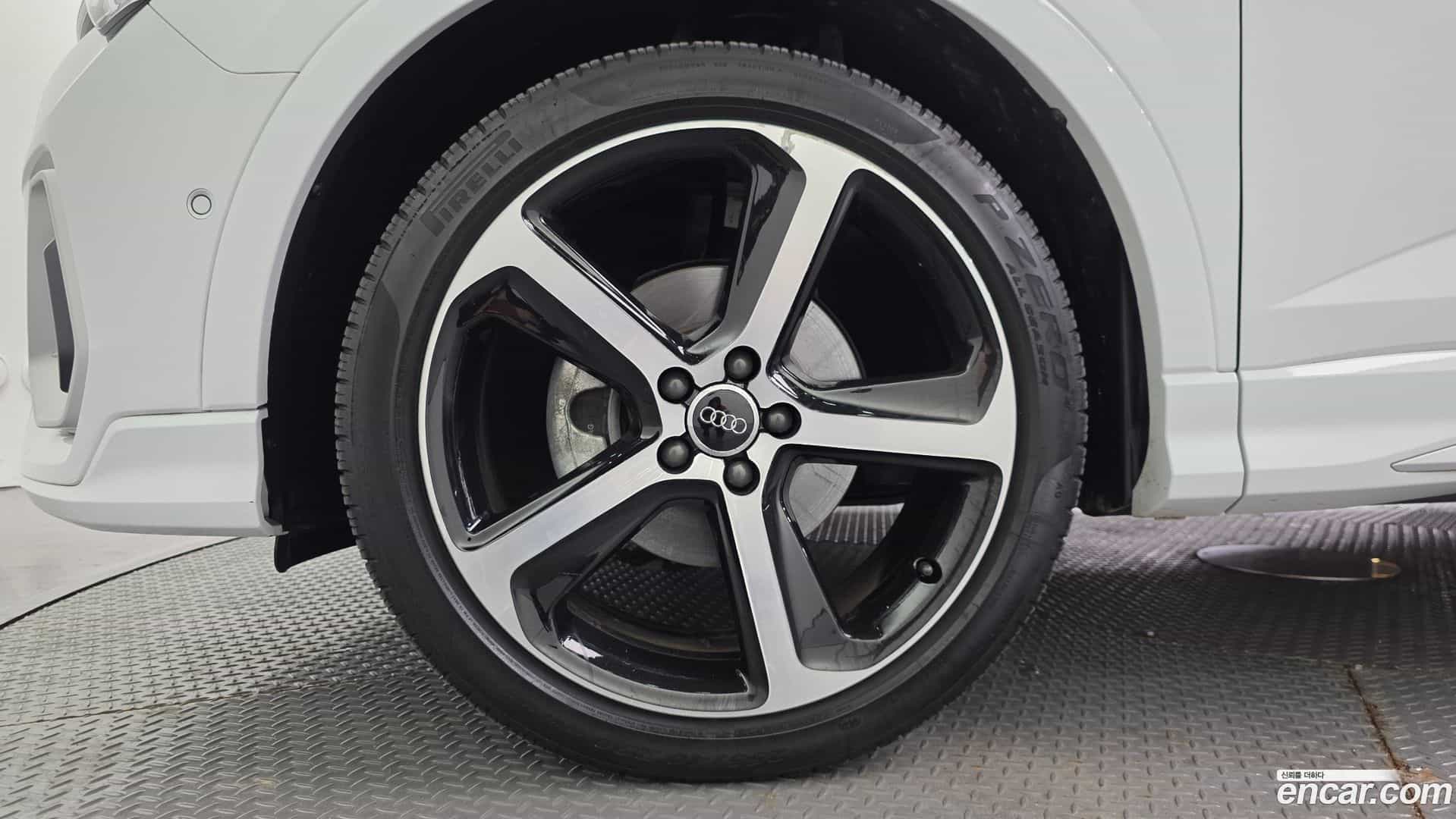 Q3 Audi 2022.4-OUTER-005