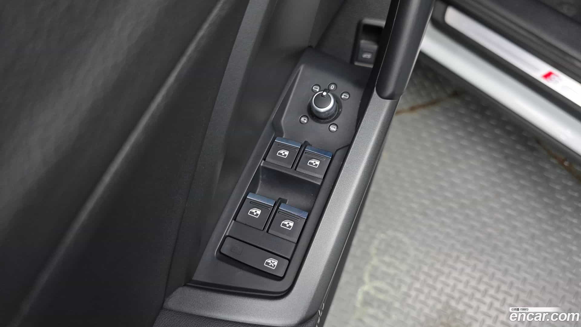 Q3 Audi 2022.4-OPTION-015