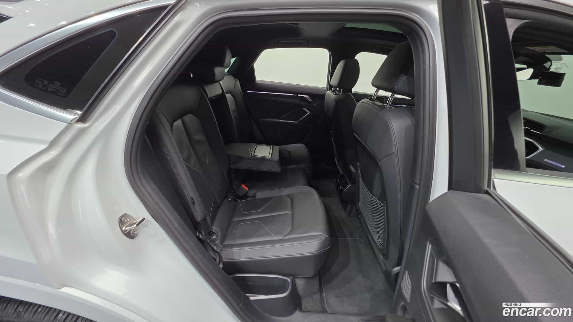 Q3 Audi 2022.4-OPTION-022
