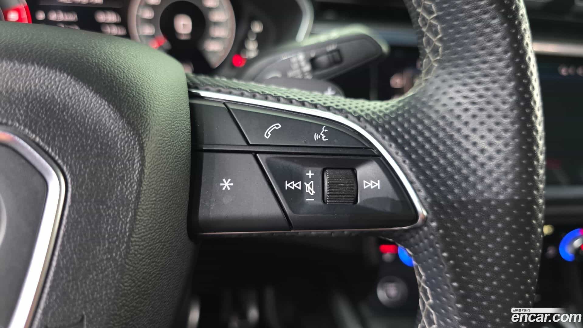 Q3 Audi 2022.4-OPTION-040