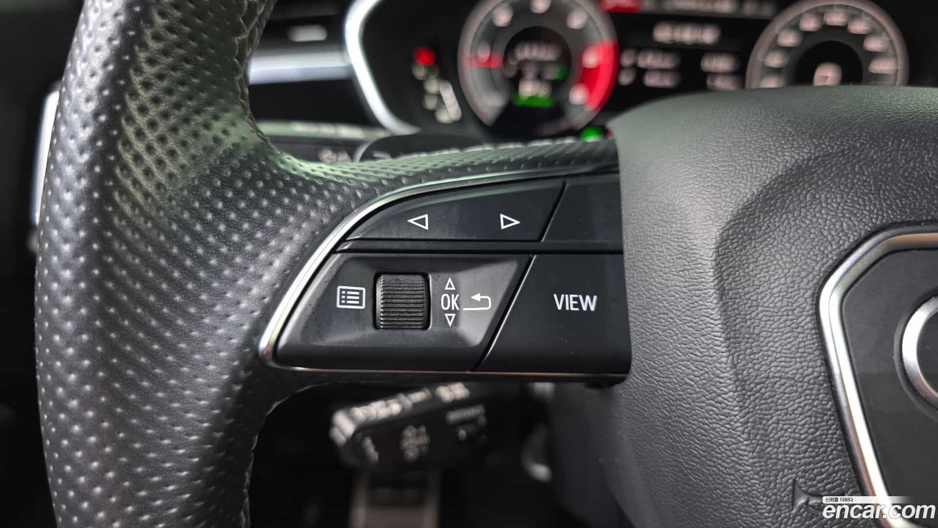 Q3 Audi 2022.4-OPTION-044