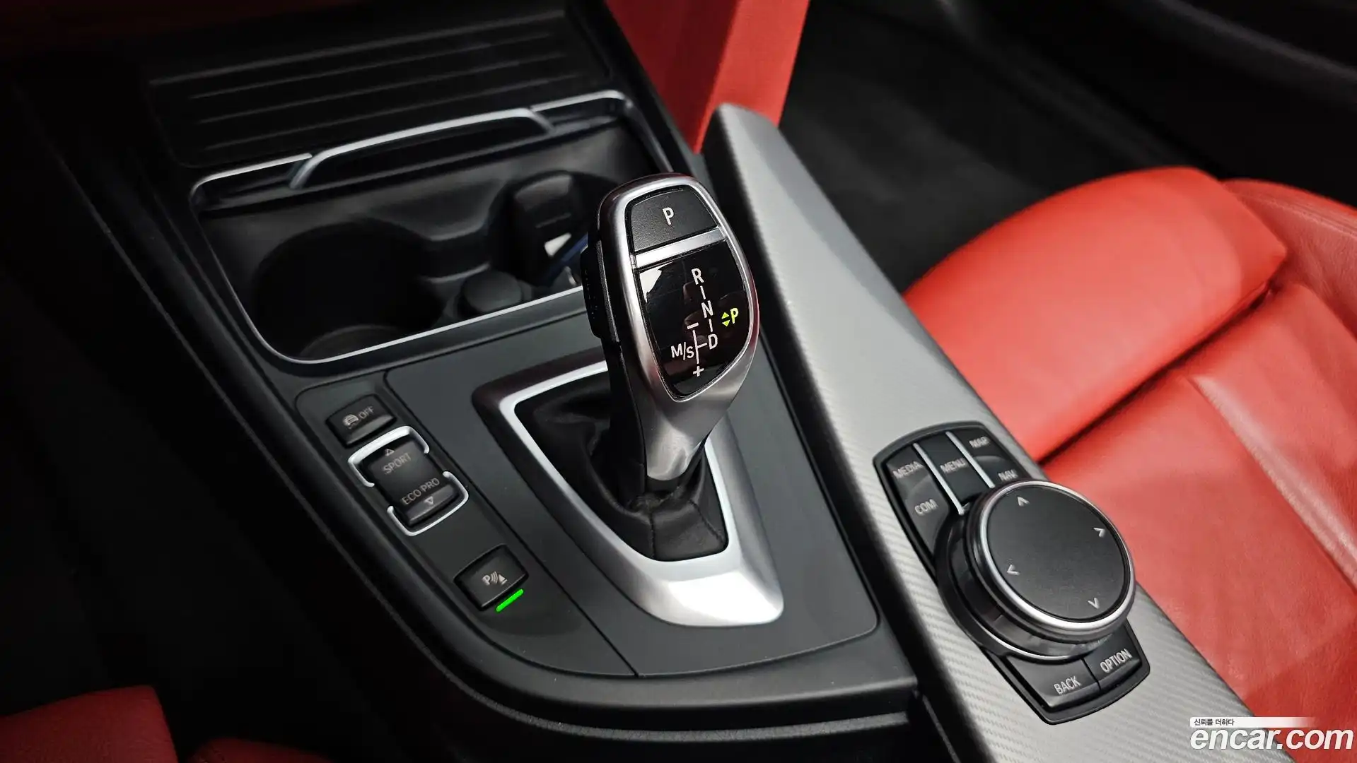 4-Series BMW 2017.11-INNER-009