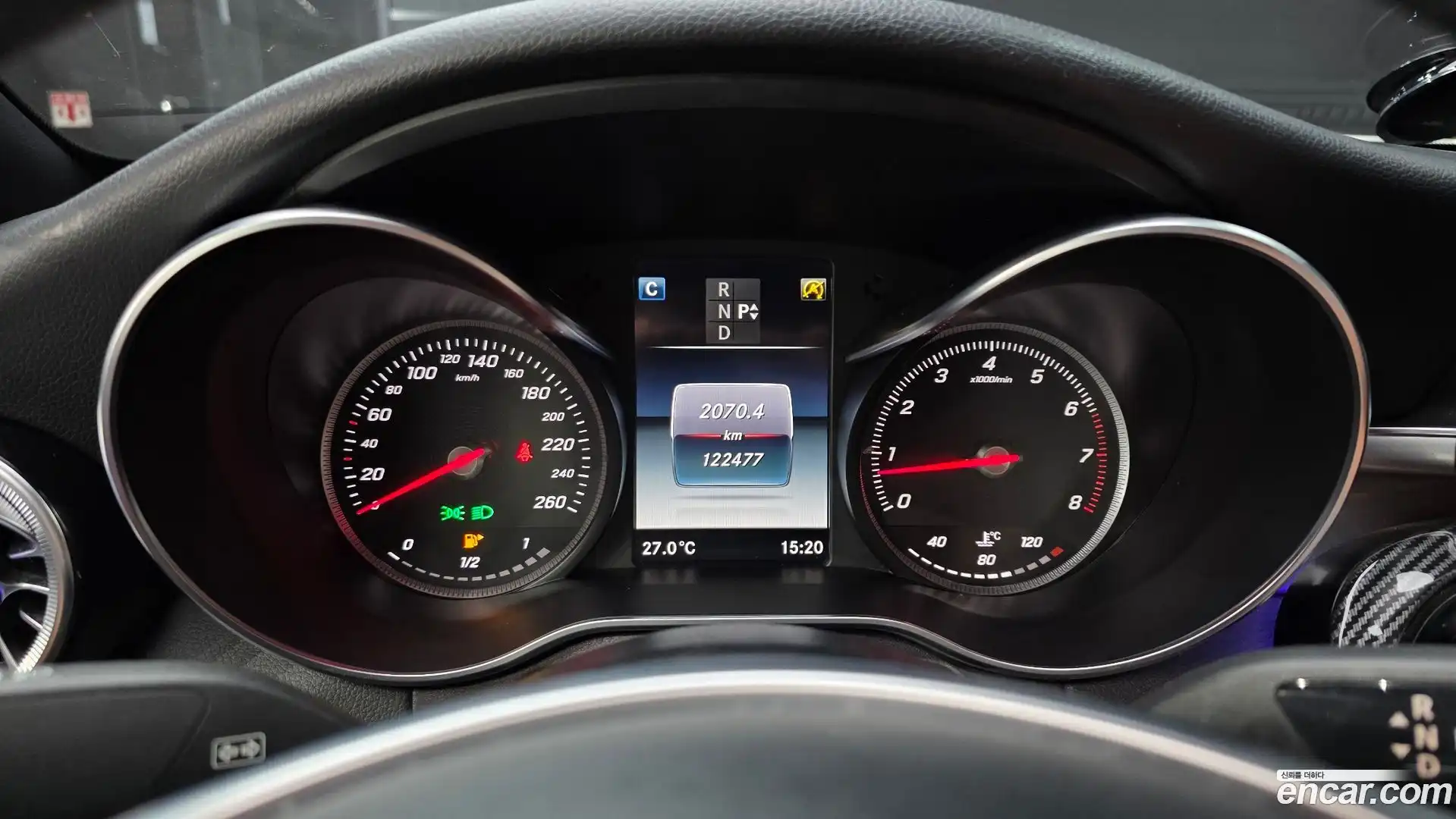 C-Class Mercedes-Benz 2018.3-INNER-008