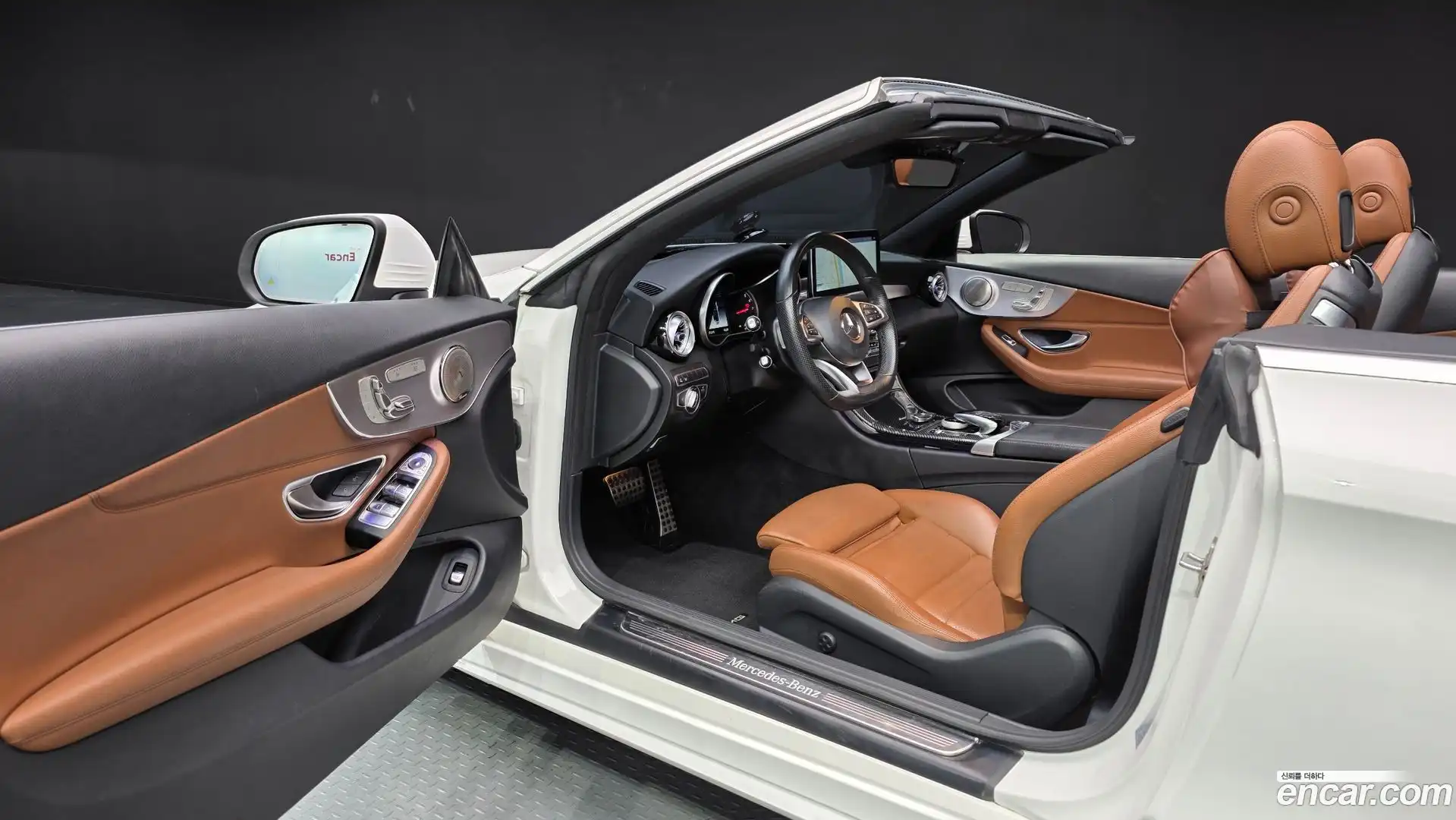 C-Class Mercedes-Benz 2018.3-INNER-010