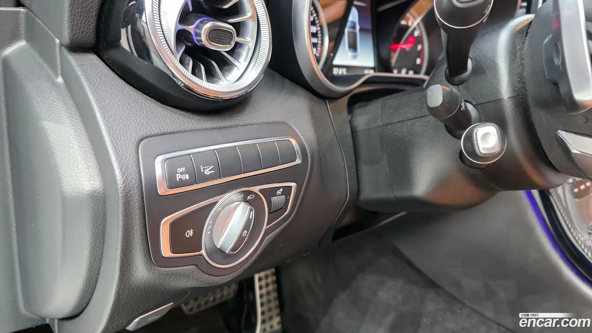C-Class Mercedes-Benz 2018.3-OPTION-016