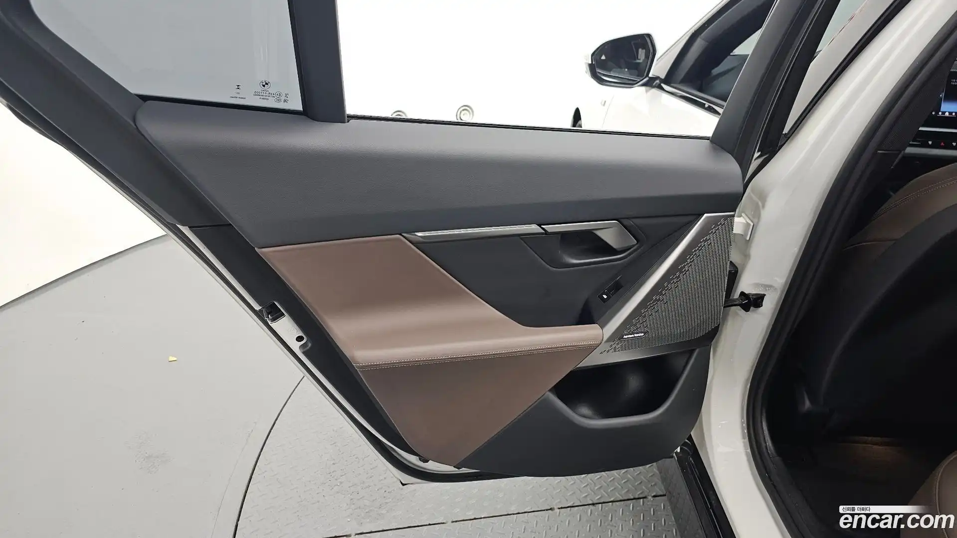 5-Series BMW 2024.7-INNER-035