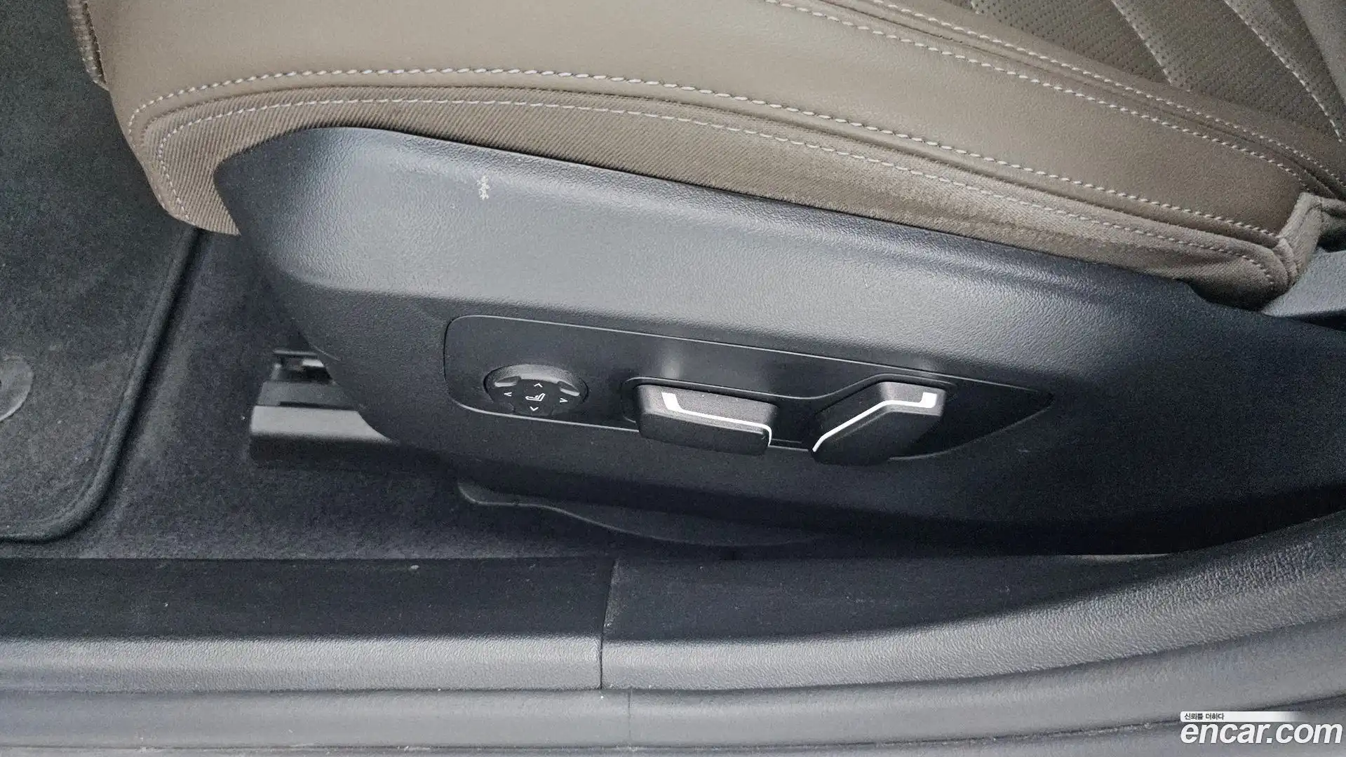 5-Series BMW 2024.7-OPTION-042