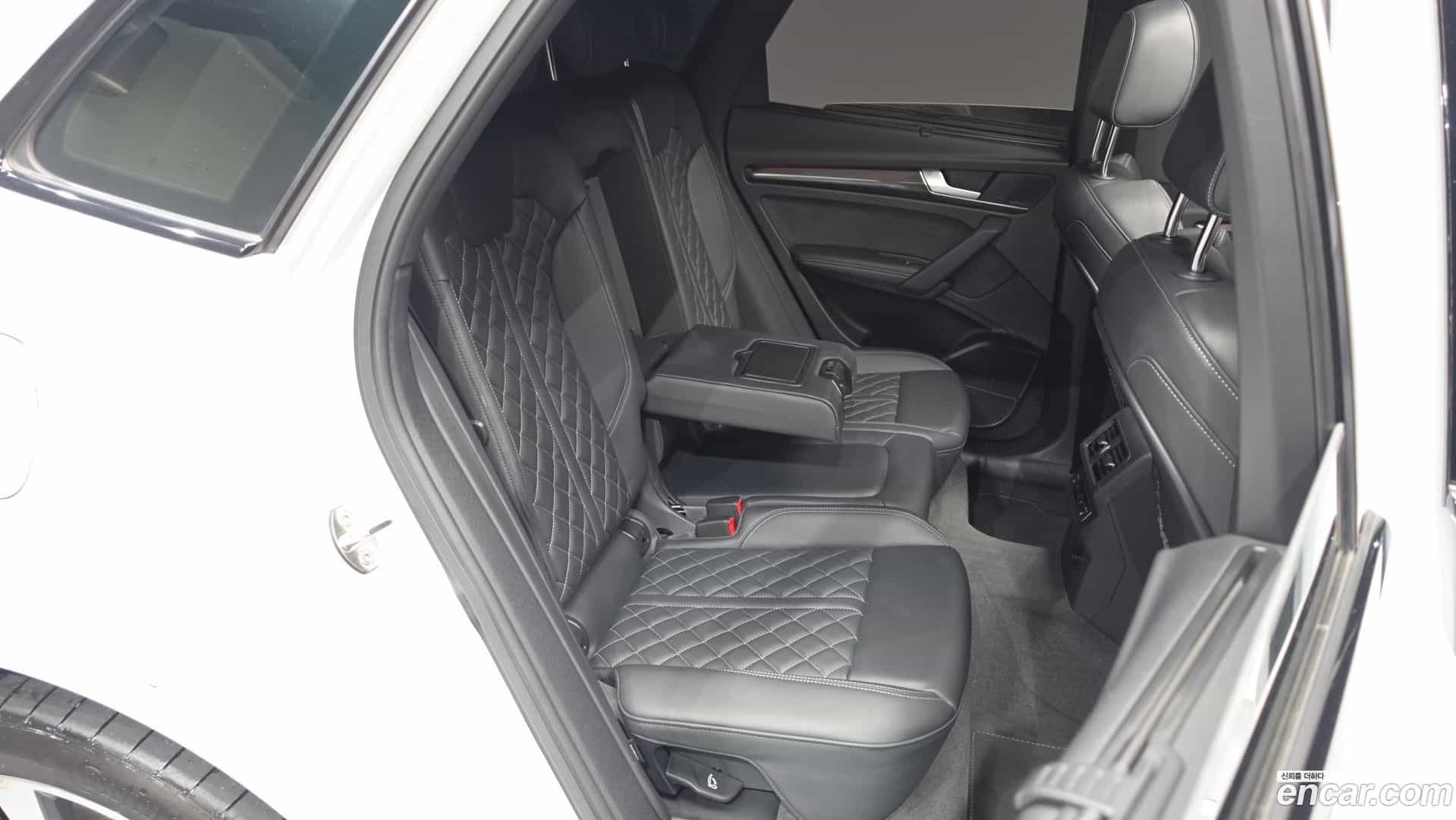 SQ5 Audi 2022.6-OPTION-016