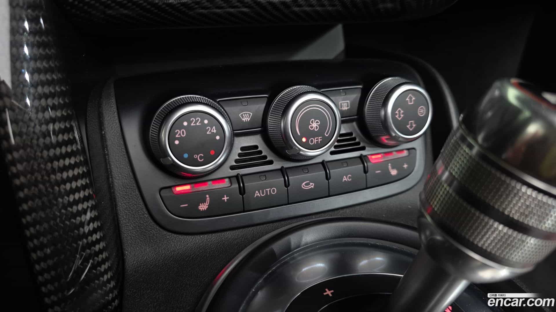 R8 Audi 2011.9-OPTION-021