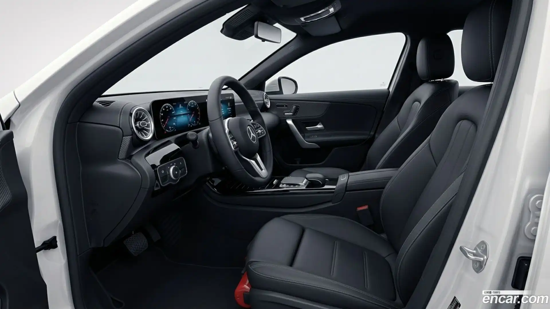 A-Class Mercedes-Benz 2025.7-INNER-010
