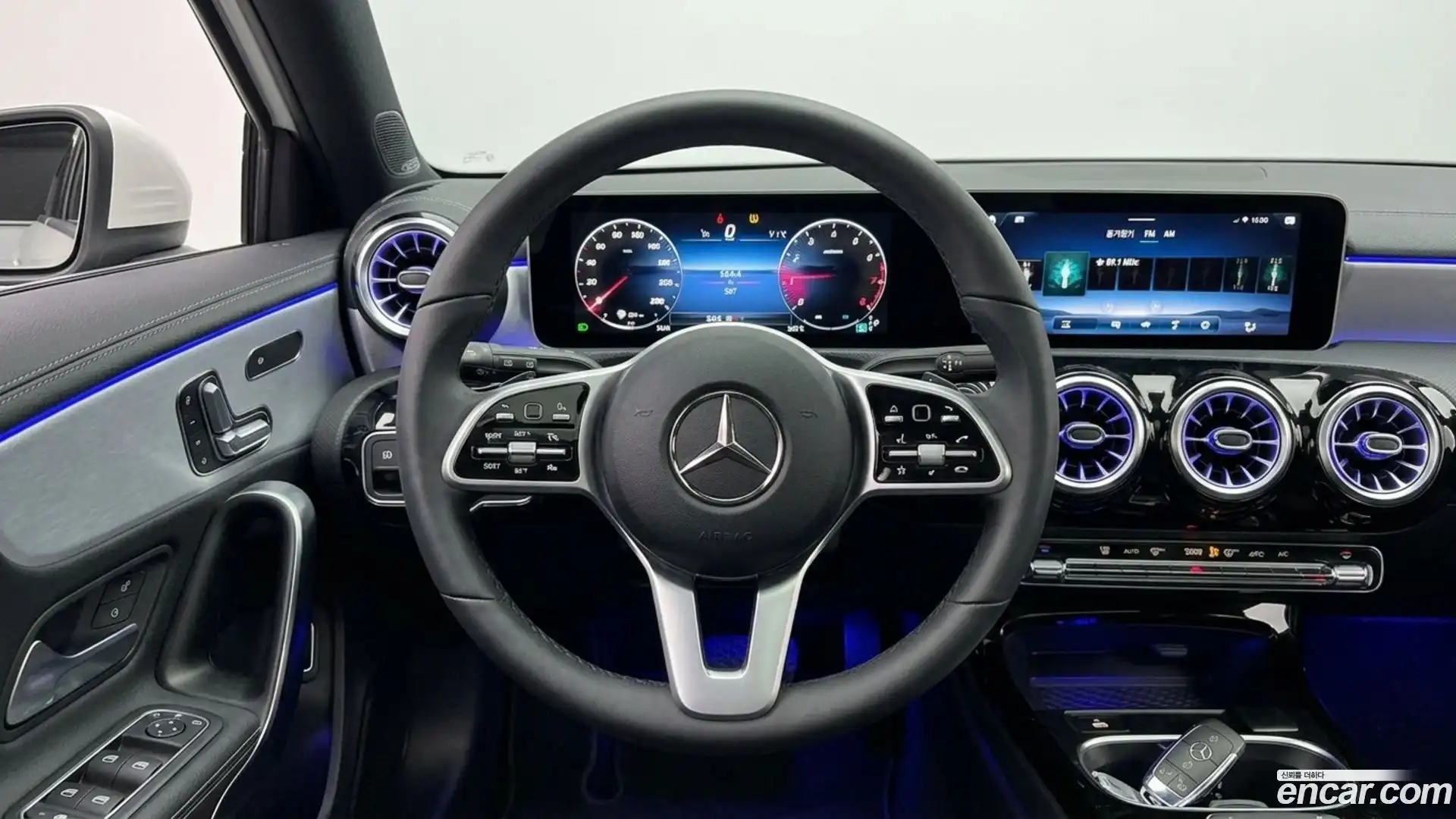 A-Class Mercedes-Benz 2025.7-OPTION-015