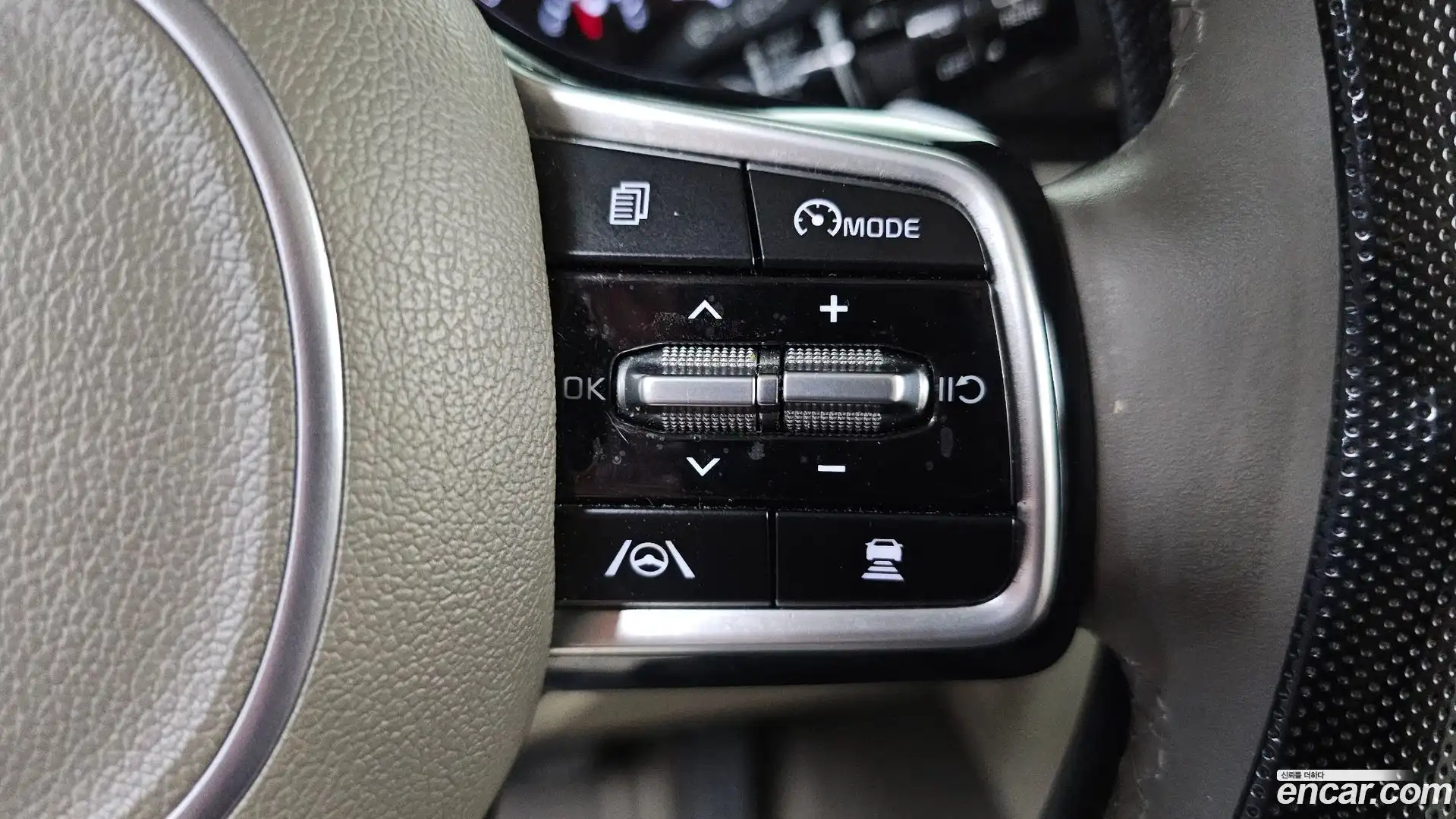 Canival Kia 2020.8-OPTION-022