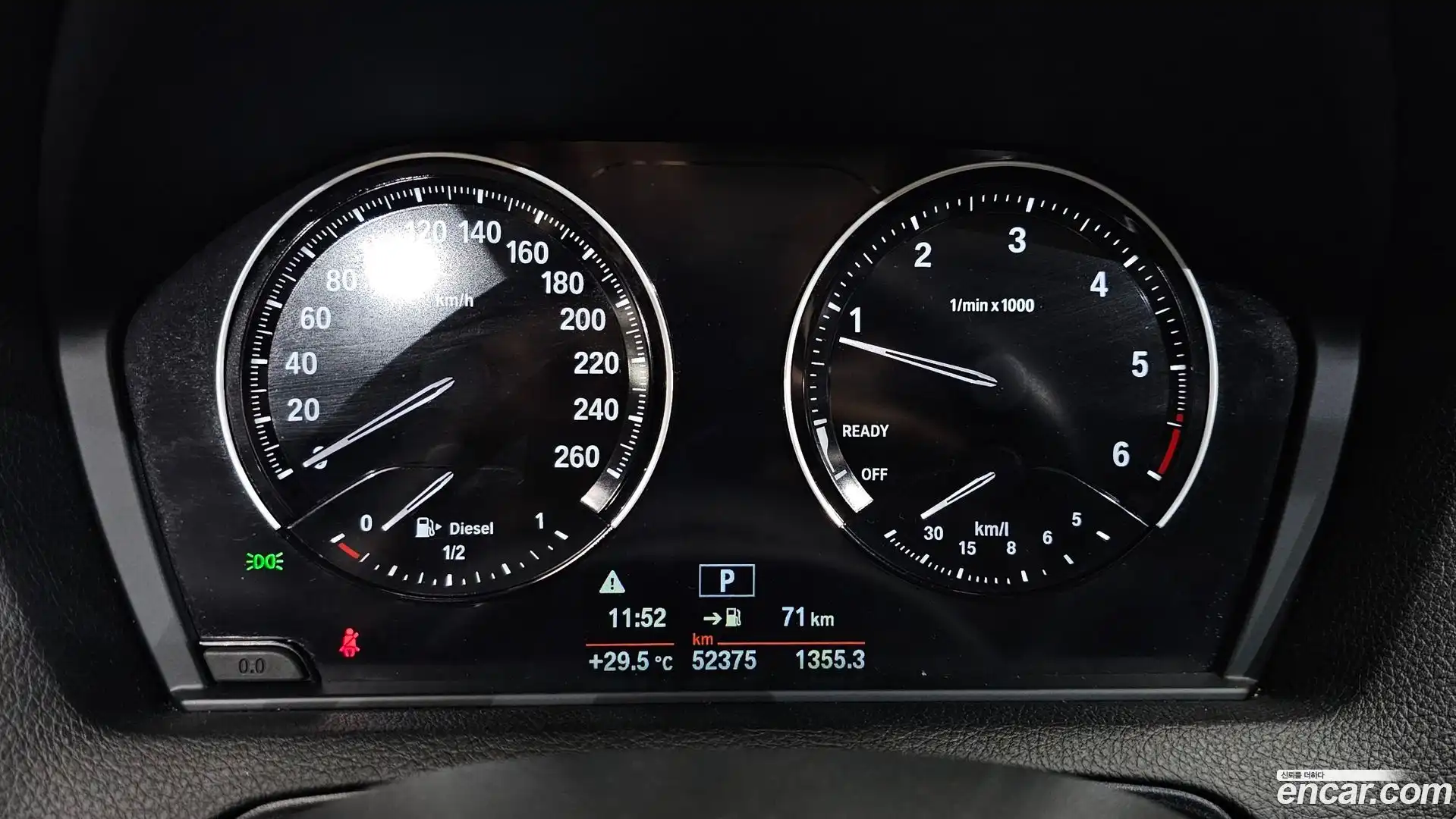 1-Series BMW 2019.6-INNER-008