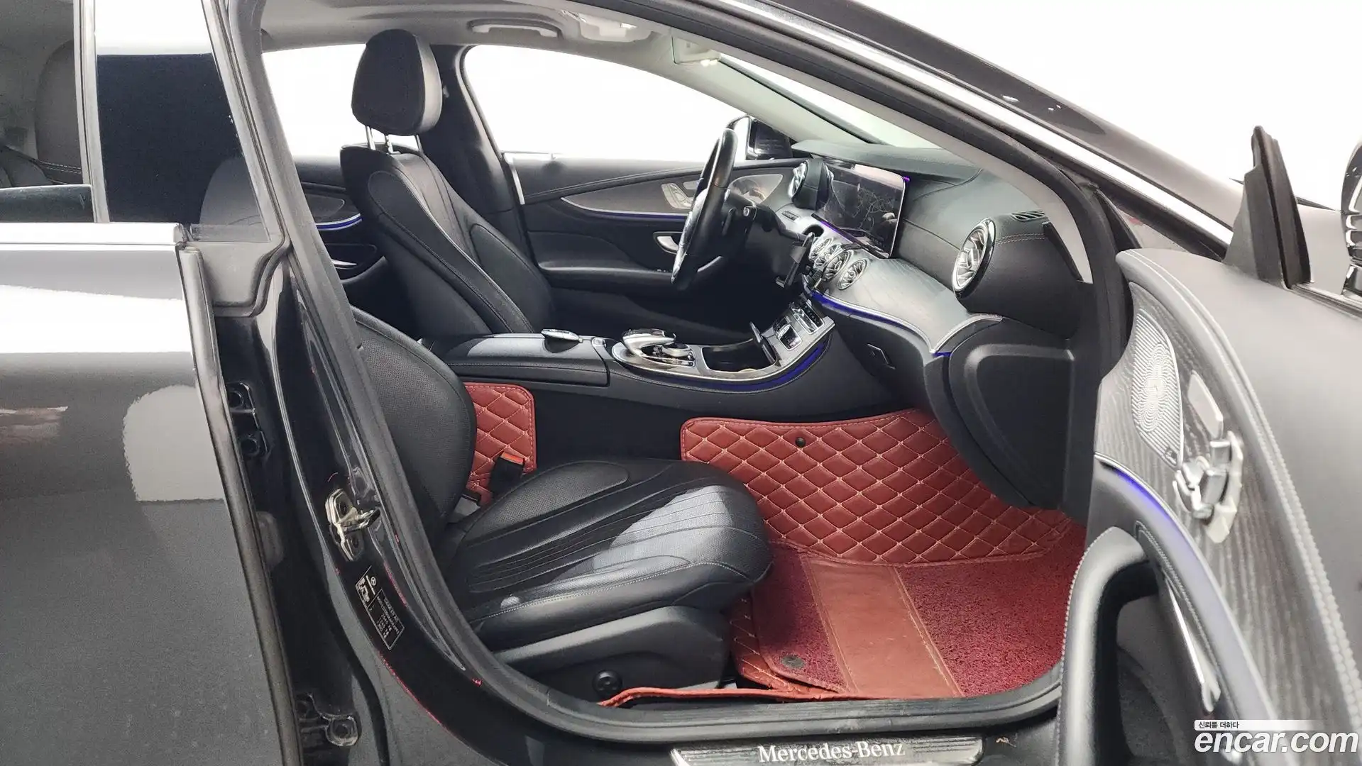 CLS-Class Mercedes-Benz 2019.5-OPTION-015