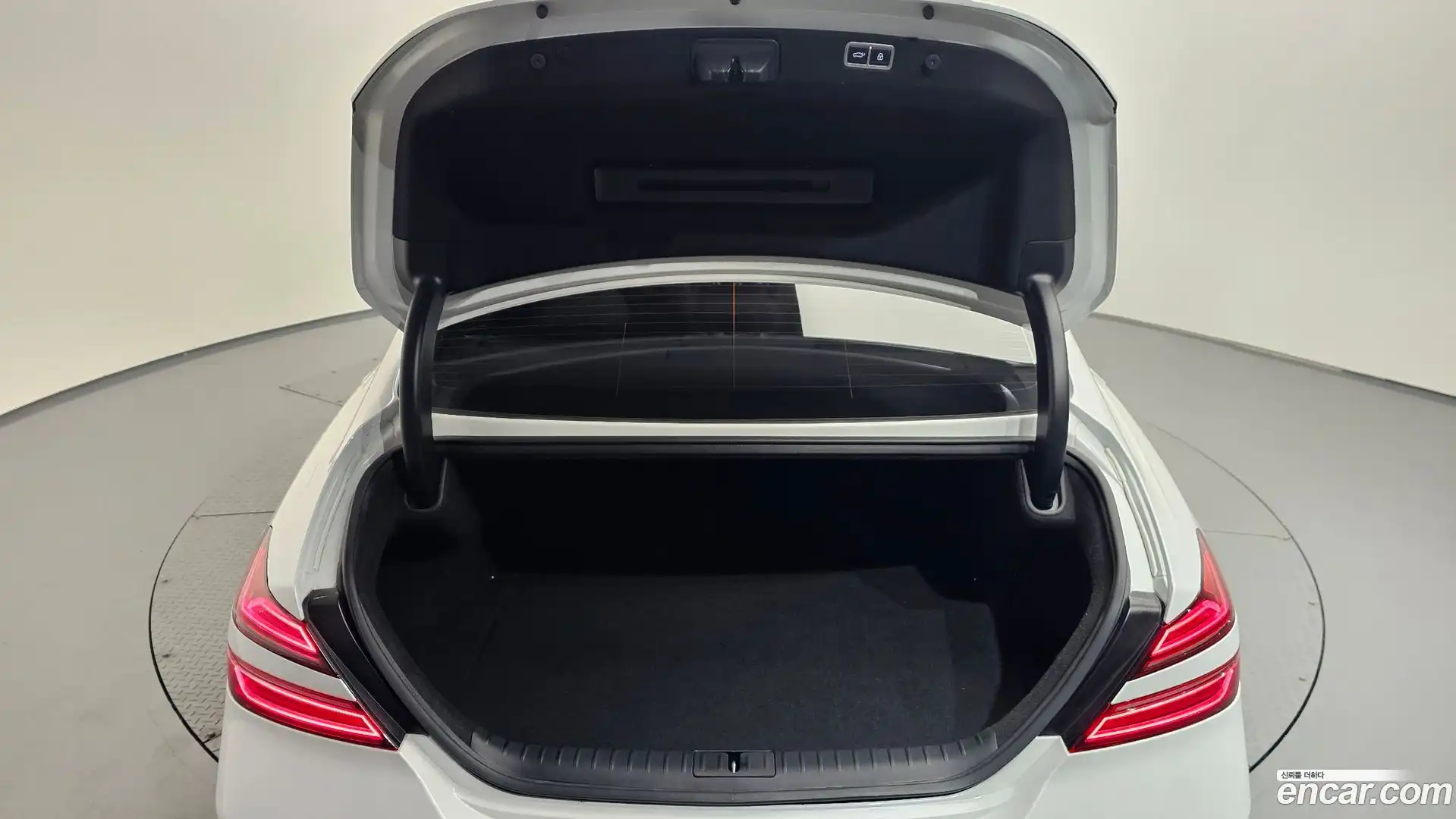 G70 Genesis 2022.1-OPTION-022