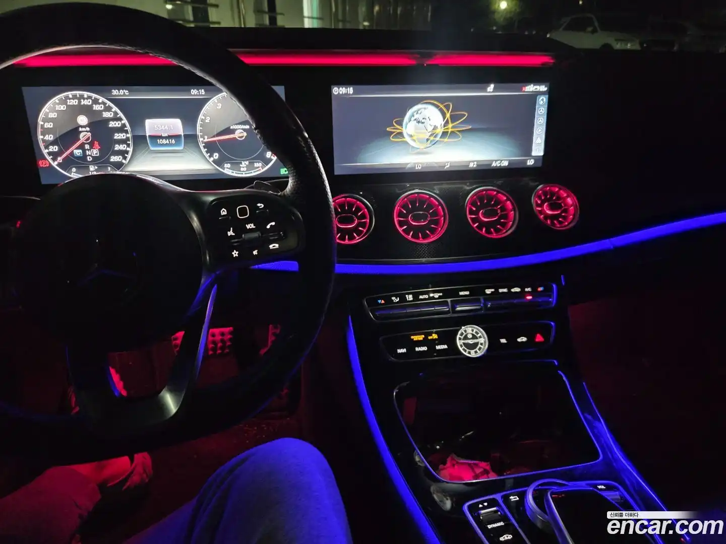 E-Class Mercedes-Benz 2019.6-INNER-008