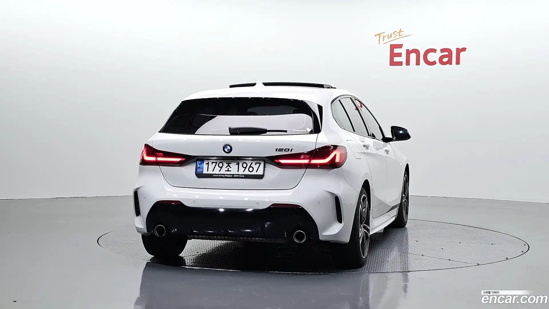 1-Series BMW 2021.8-OUTER-004