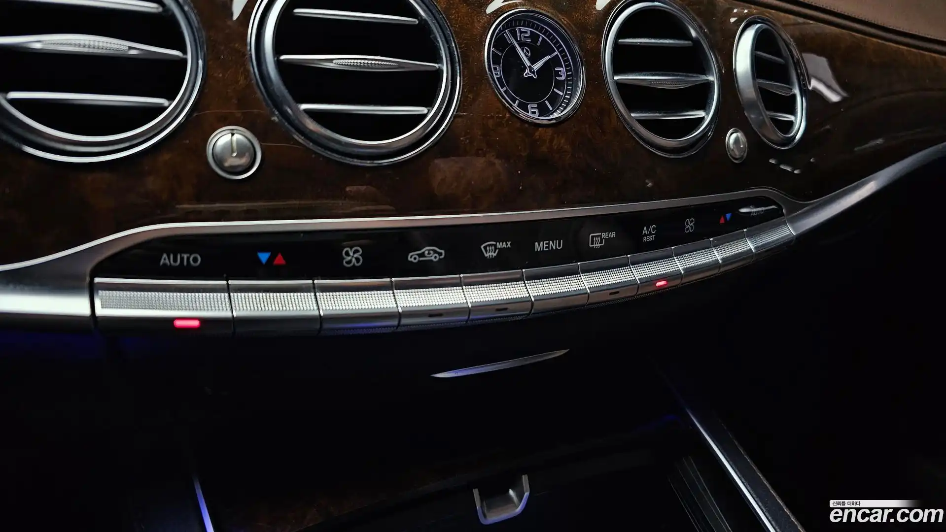 S-Class Mercedes-Benz 2015.4-OPTION-020