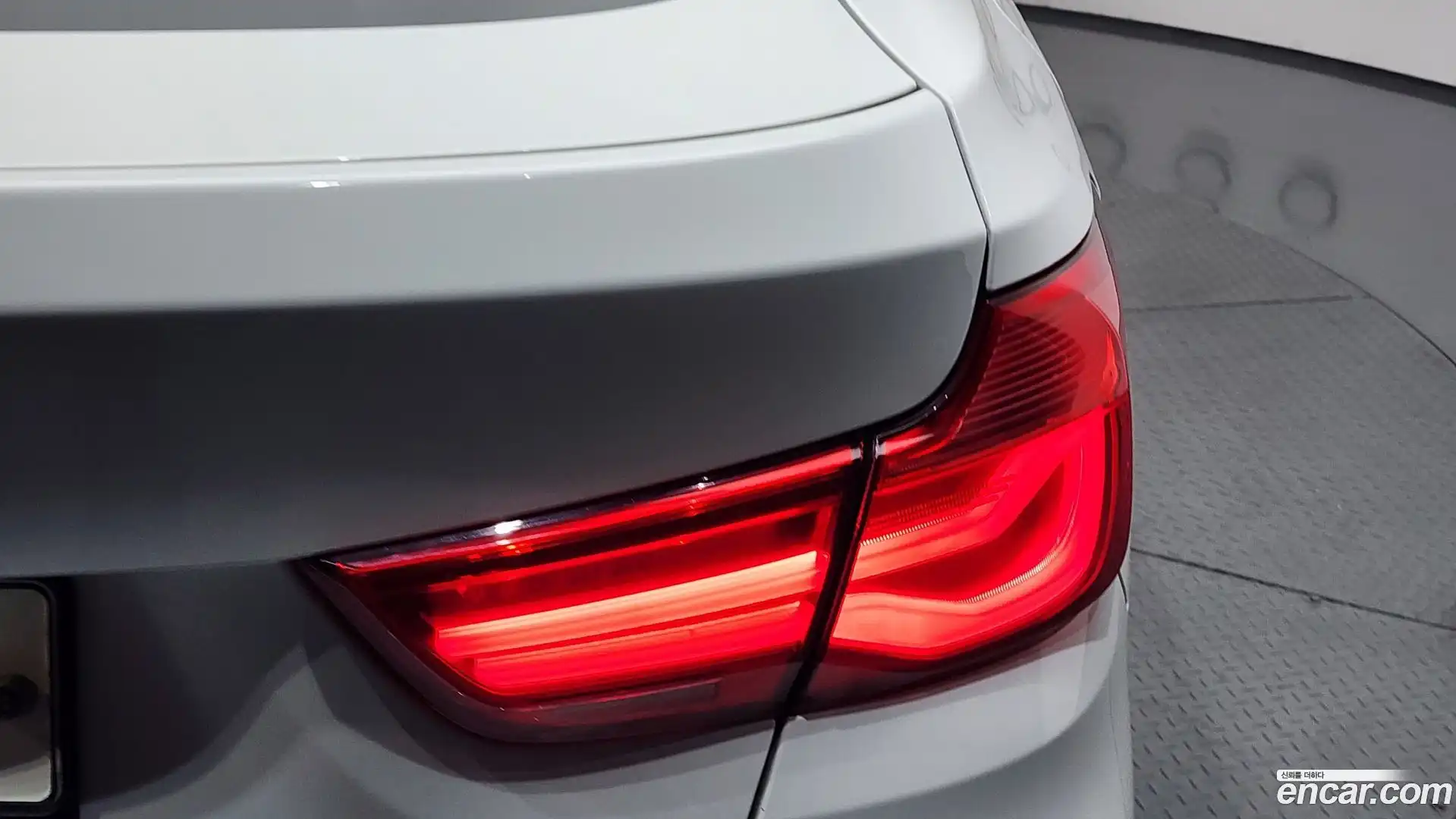 Gran Turismo BMW 2018.0-OUTER-033