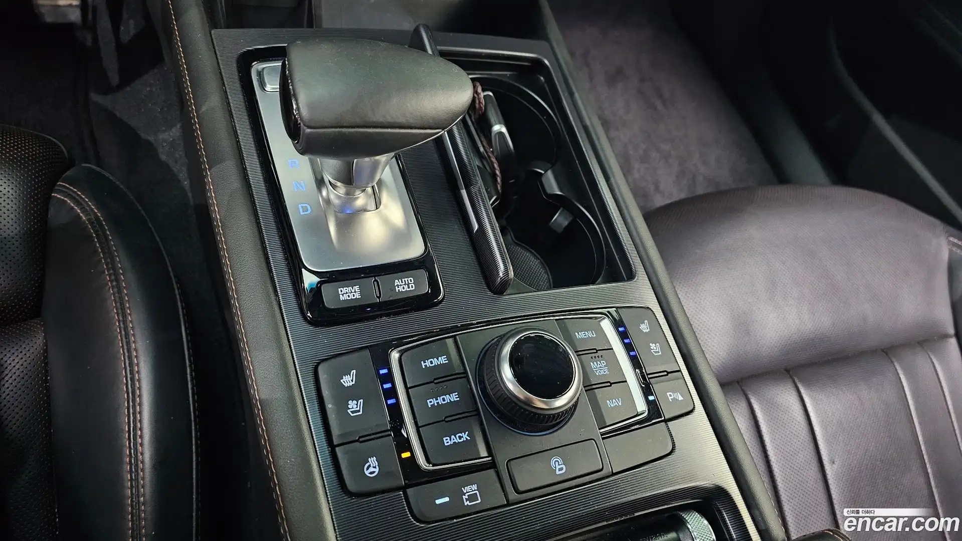 G80 Genesis 2016.11-INNER-009