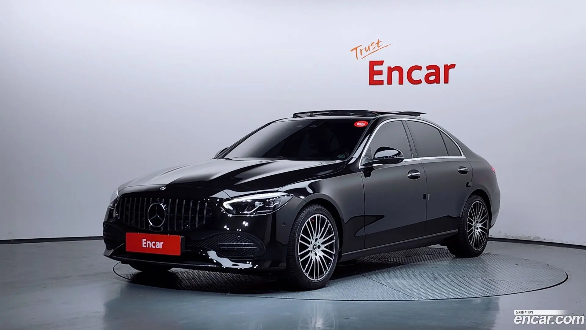 Main__Slider__Photo:C-Class Mercedes-Benz 2024.1-0