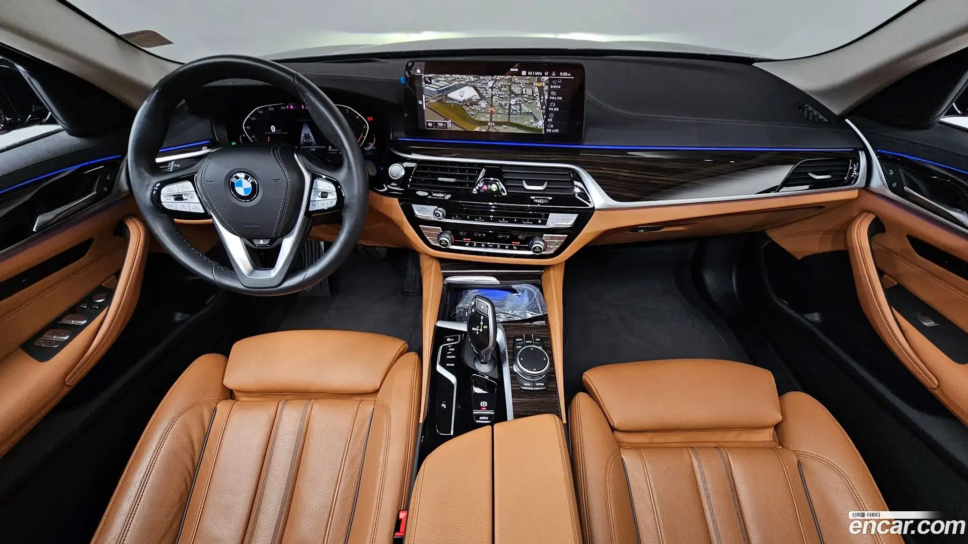 5-Series BMW 2022.10-INNER-007