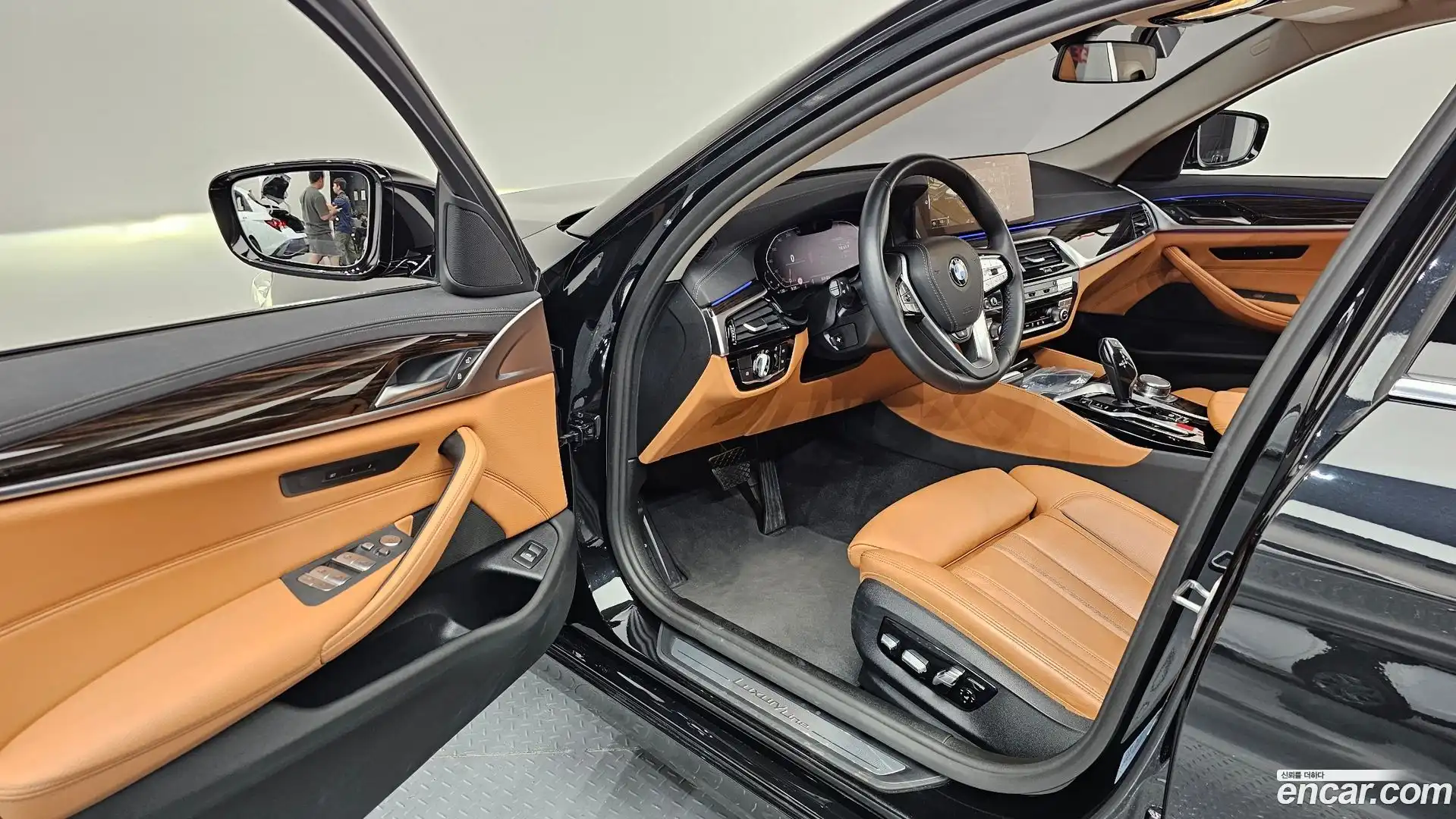 5-Series BMW 2022.10-INNER-010