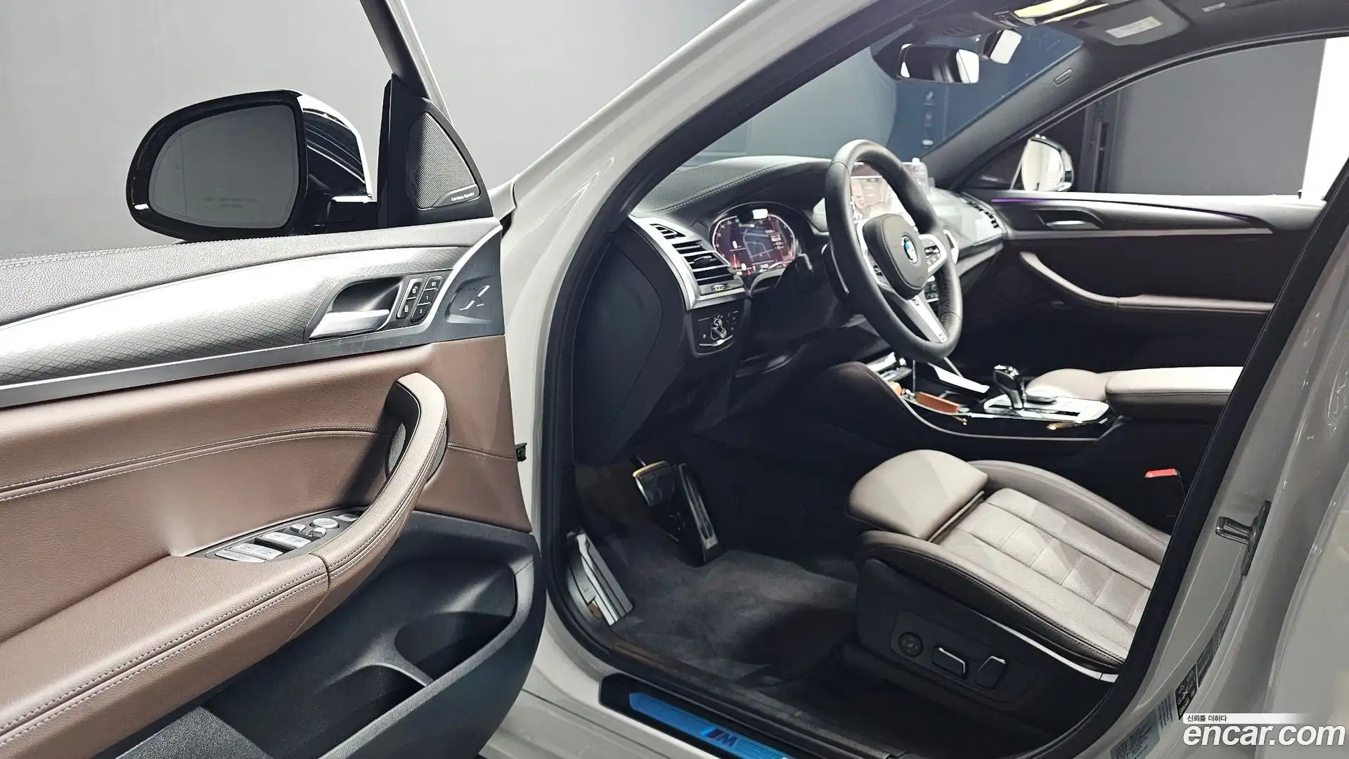 X4 BMW 2025.9-INNER-010