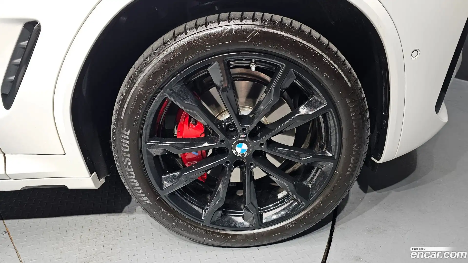 X4 BMW 2025.9-OUTER-031