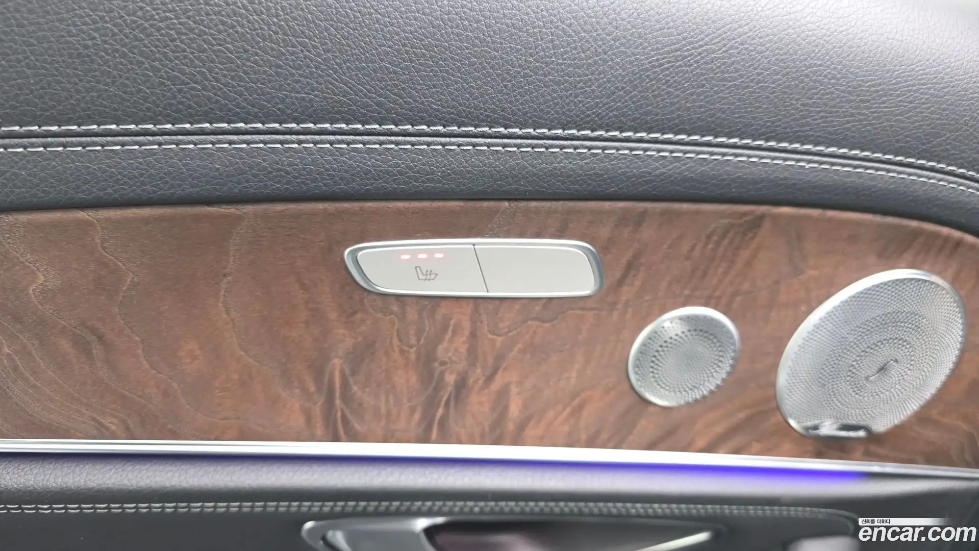 E-Class Mercedes-Benz 2017.10-OPTION-022