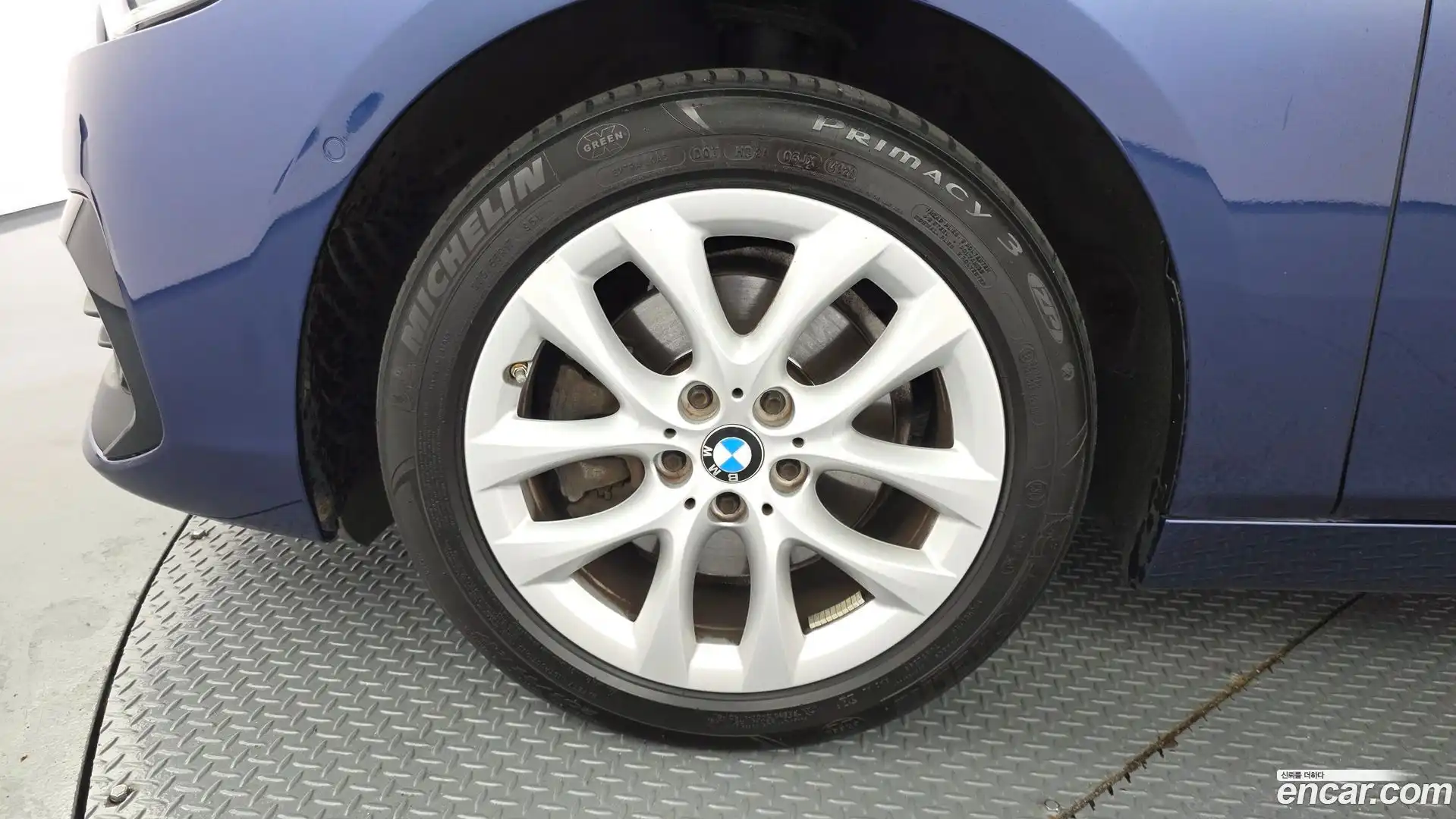 2-Series BMW 2021.0-OUTER-005