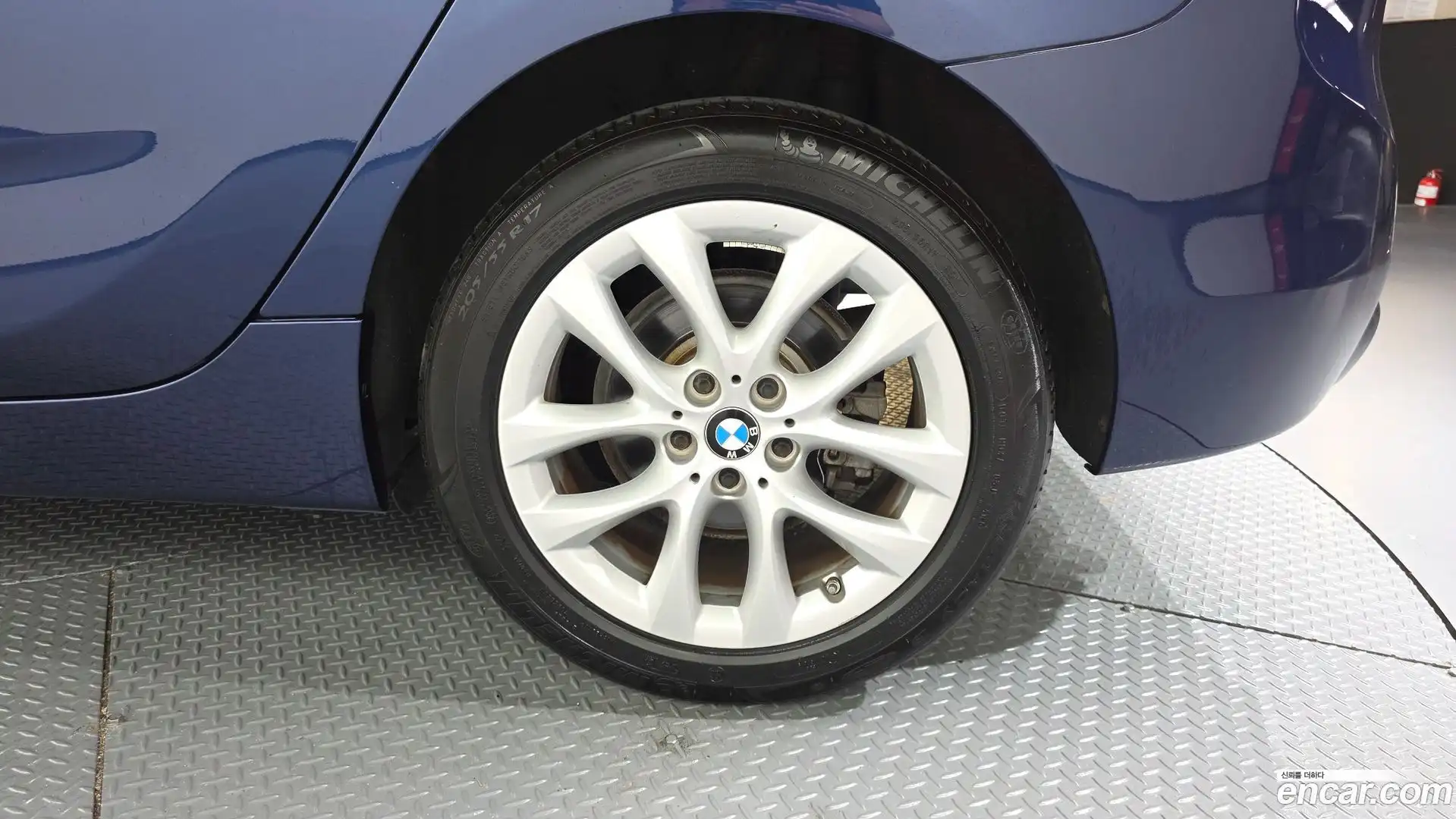 2-Series BMW 2021.0-OUTER-031