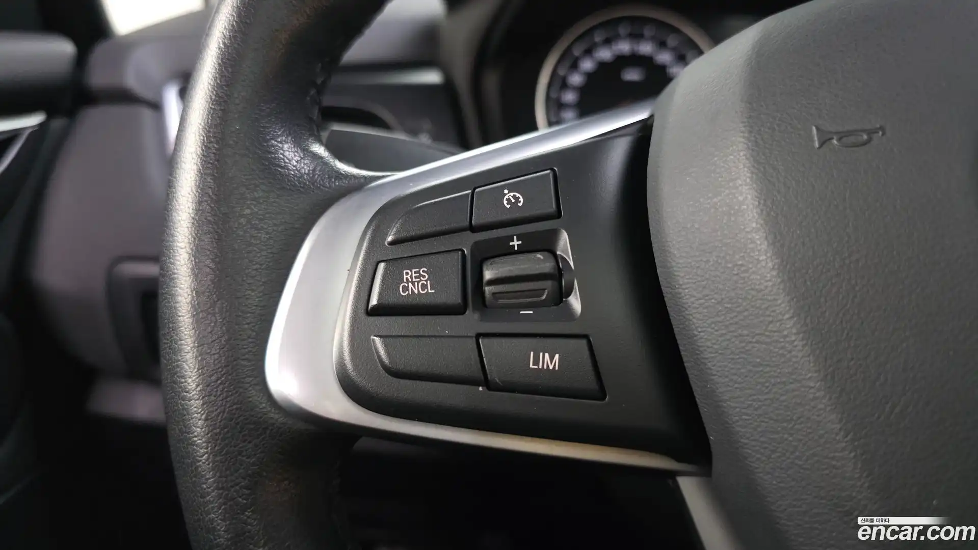 2-Series BMW 2021.0-OPTION-041