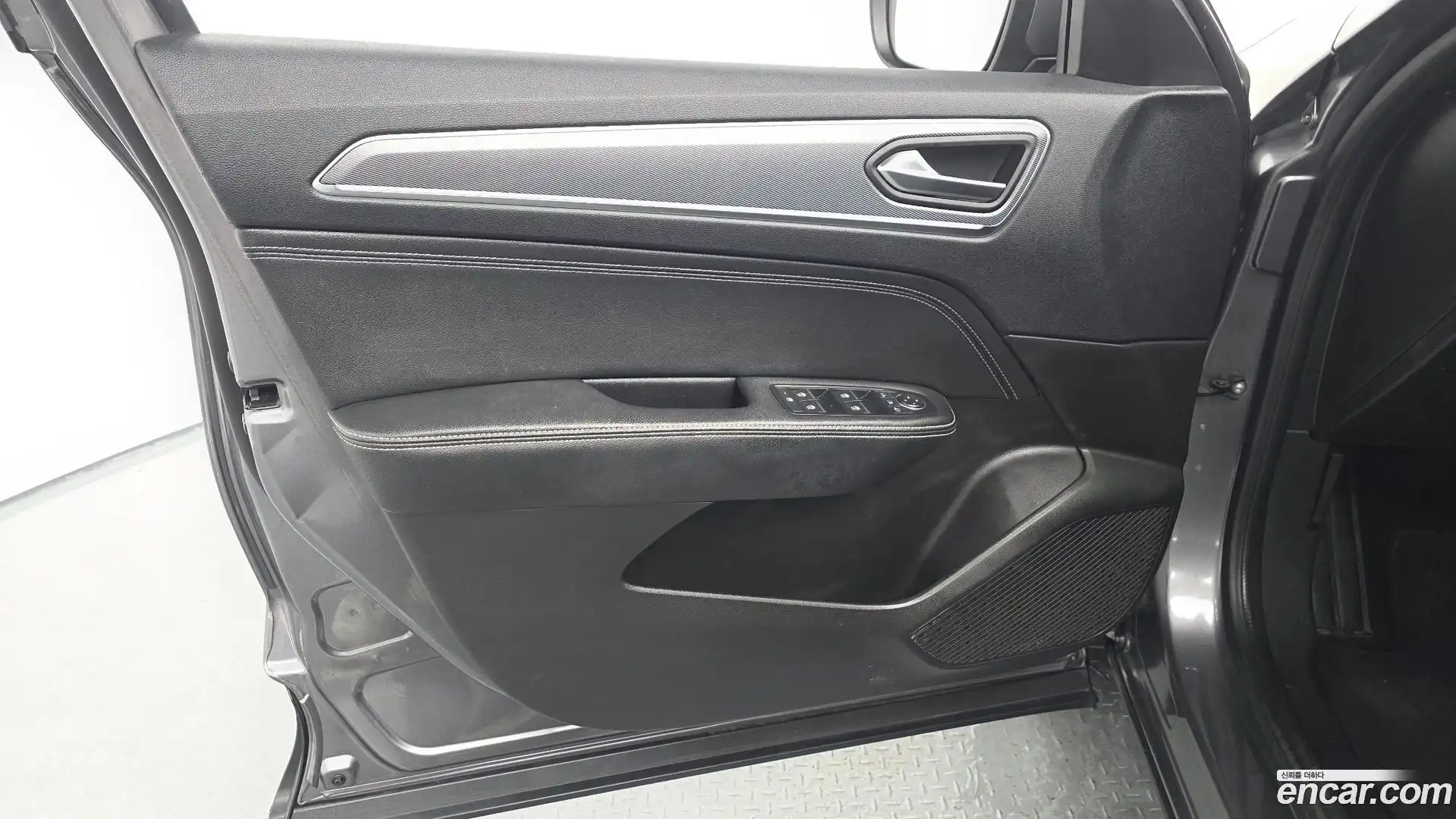 XM3 Renault Korea 2020.3-INNER-034