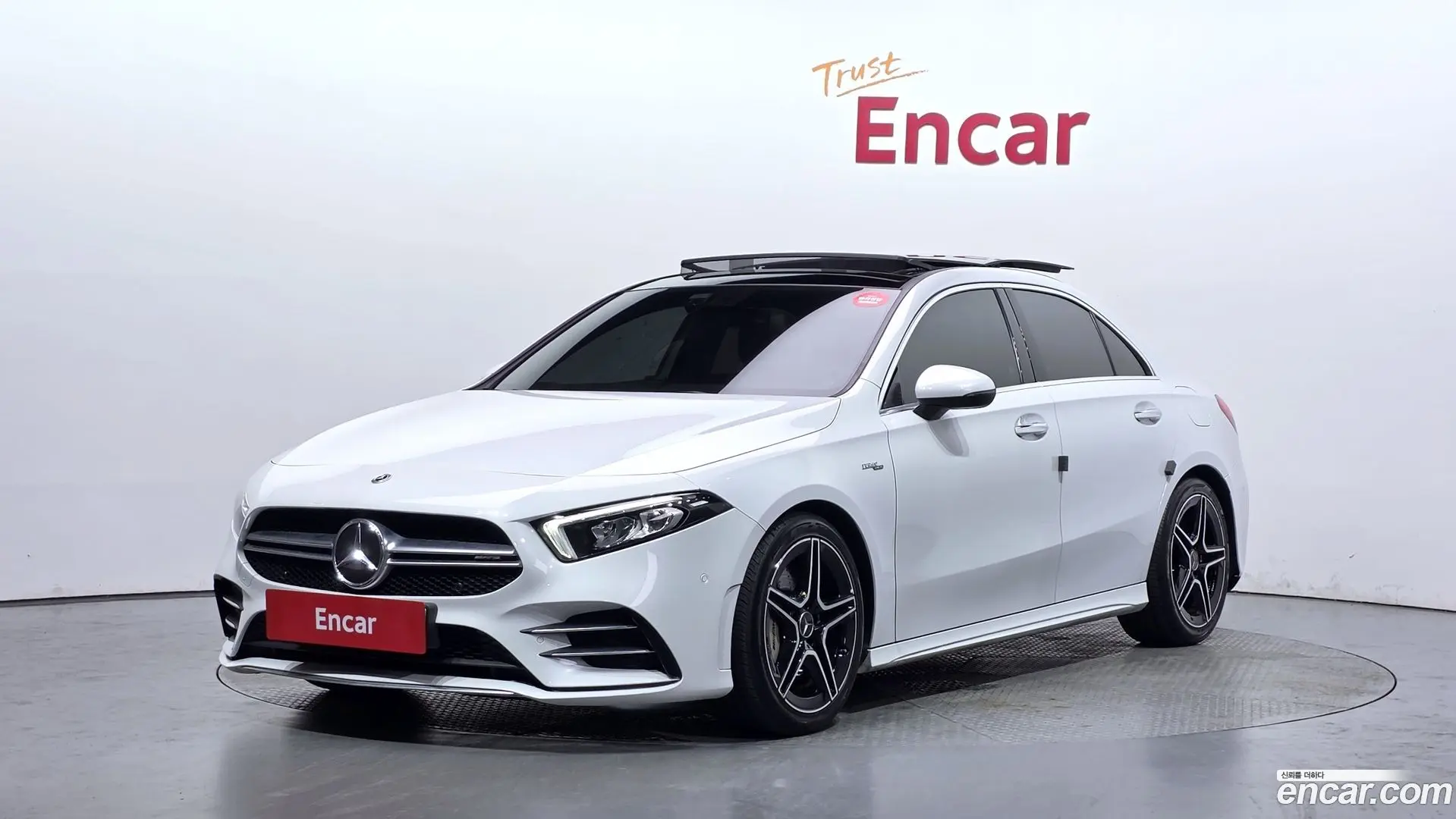 Main__Slider__Photo:A-Class Mercedes-Benz 2020.11-0