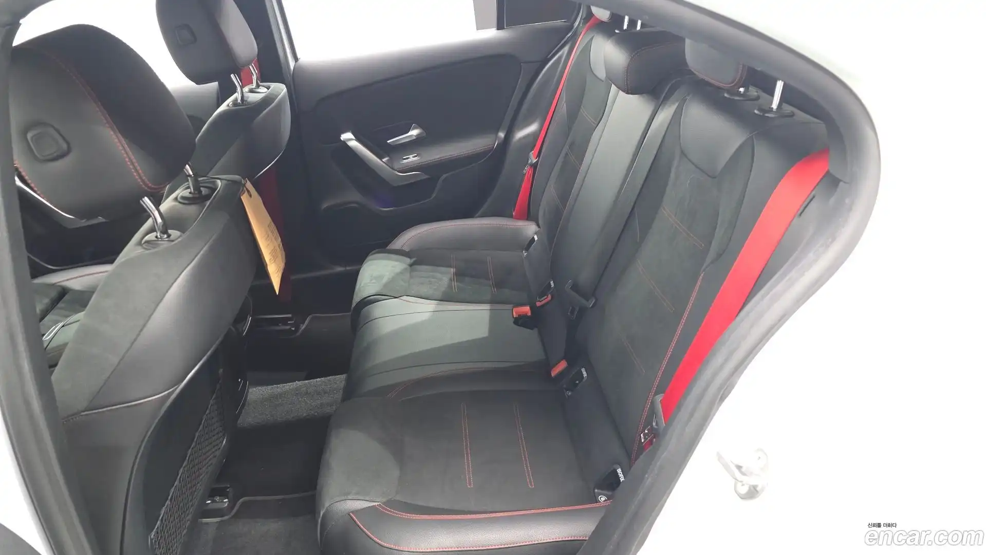 A-Class Mercedes-Benz 2020.11-OPTION-016
