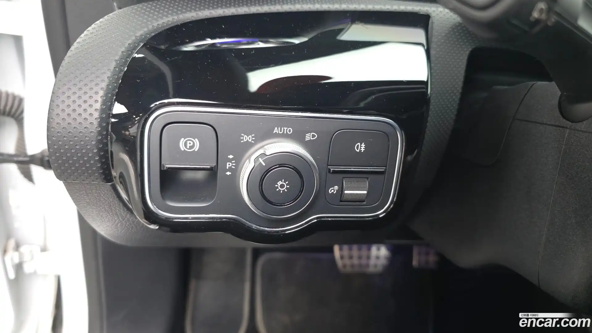 A-Class Mercedes-Benz 2020.11-OPTION-024