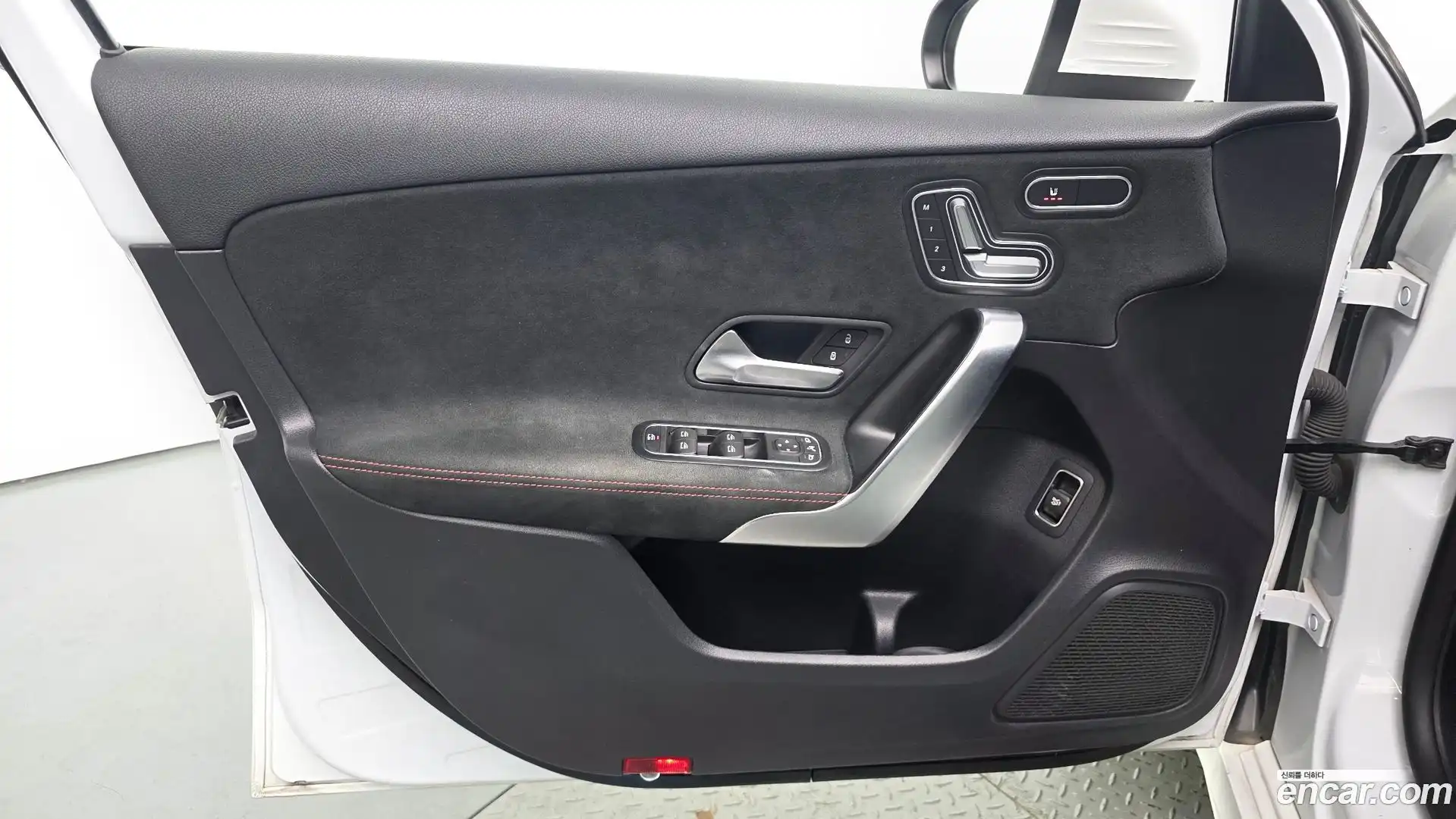 A-Class Mercedes-Benz 2020.11-INNER-034