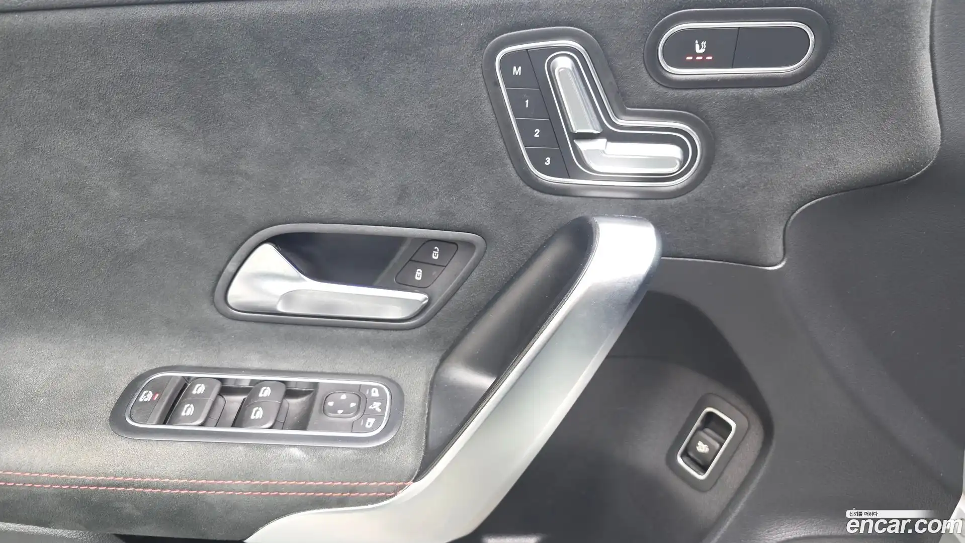 A-Class Mercedes-Benz 2020.11-OPTION-040