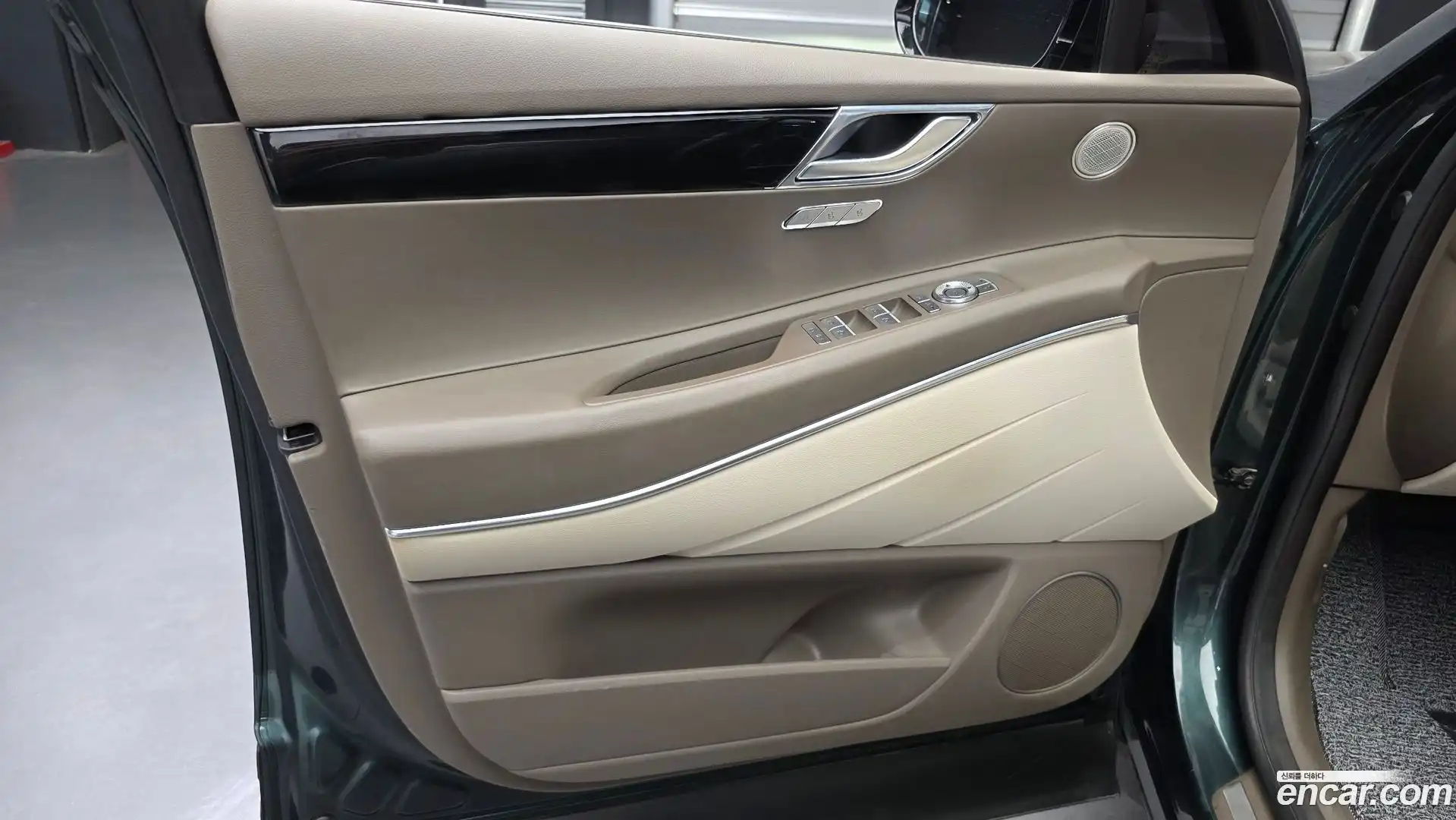 GV80 Genesis 2022.6-INNER-034