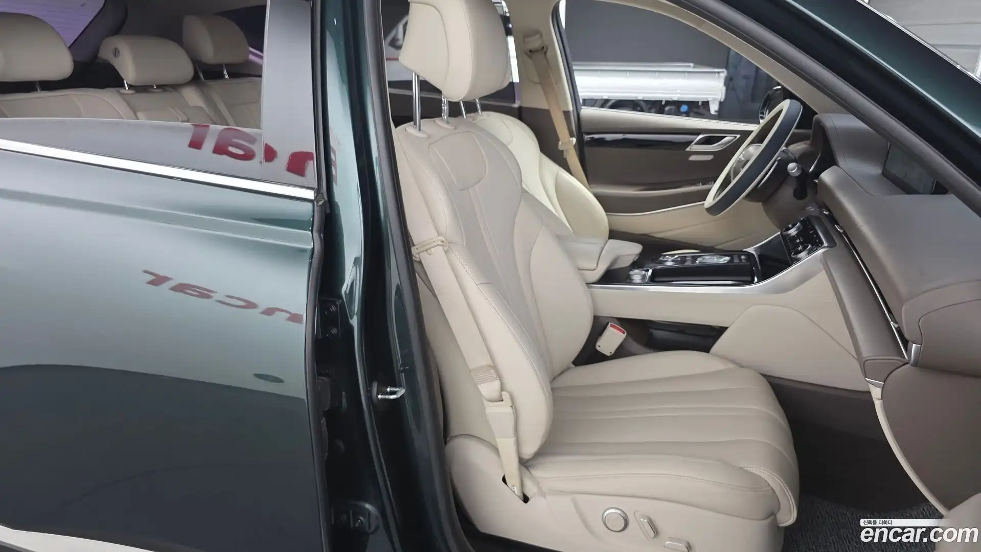 GV80 Genesis 2022.6-INNER-036