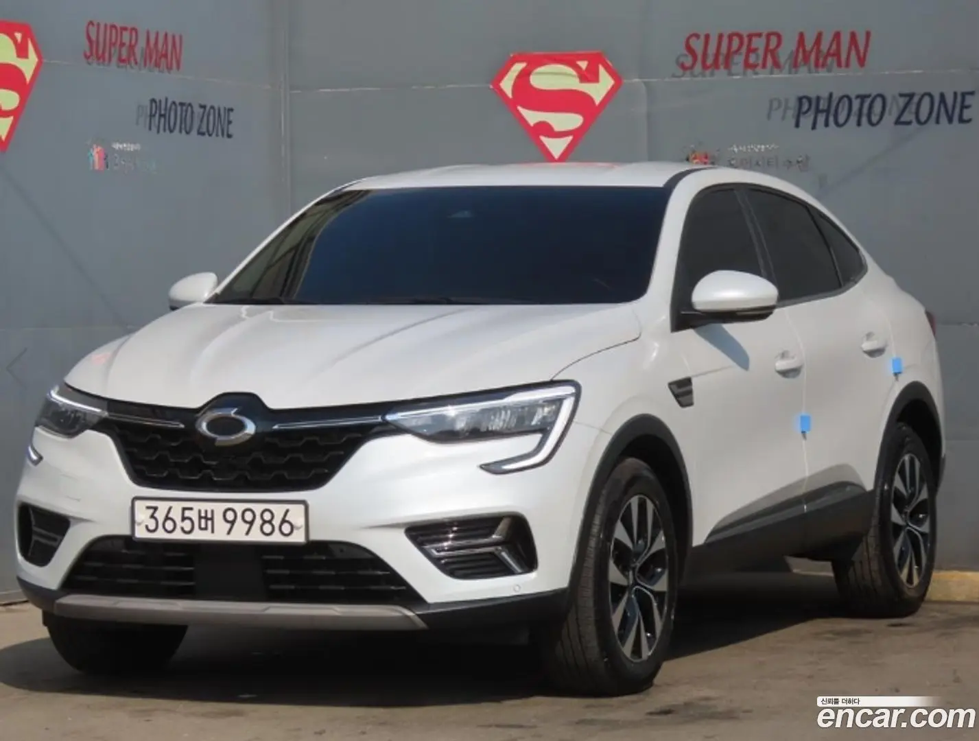Main__Slider__Photo:XM3 Renault Korea 2023.7-0