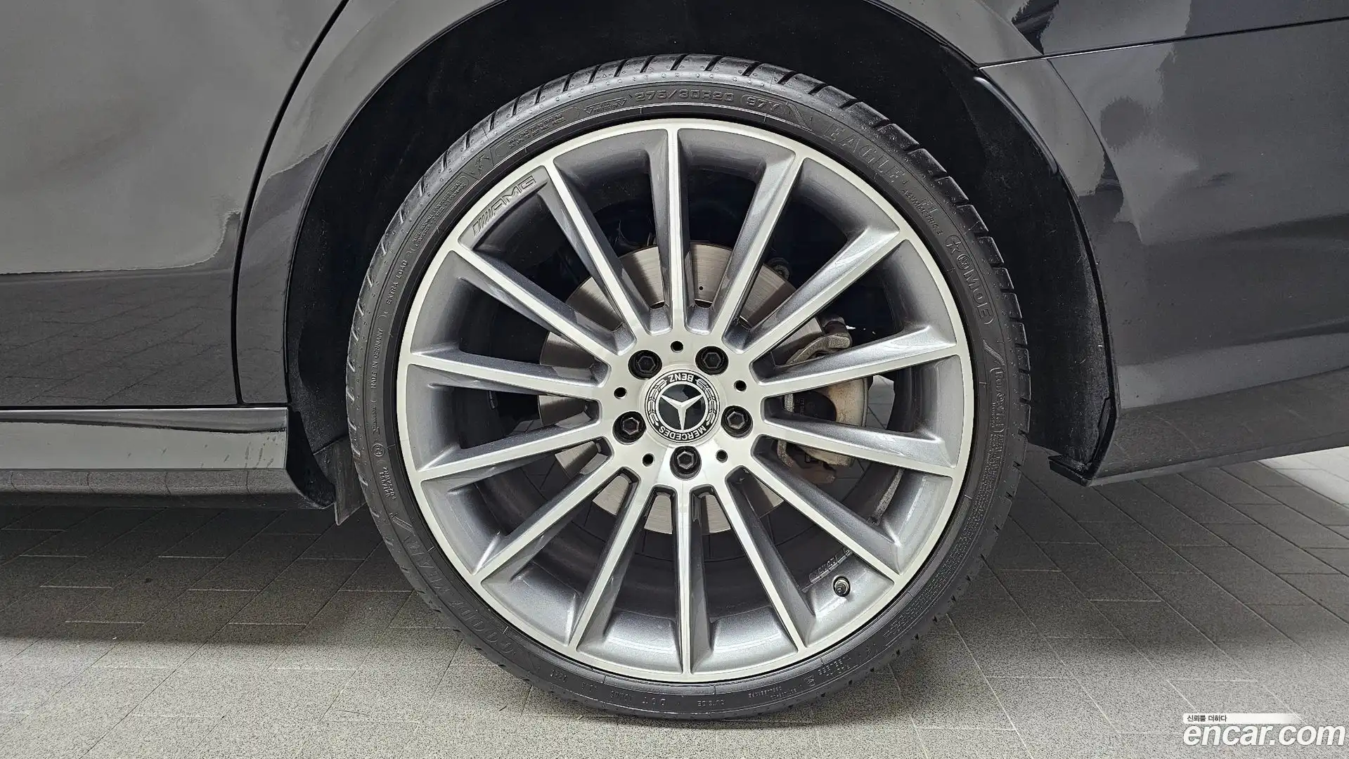 E-Class Mercedes-Benz 2022.6-OUTER-031