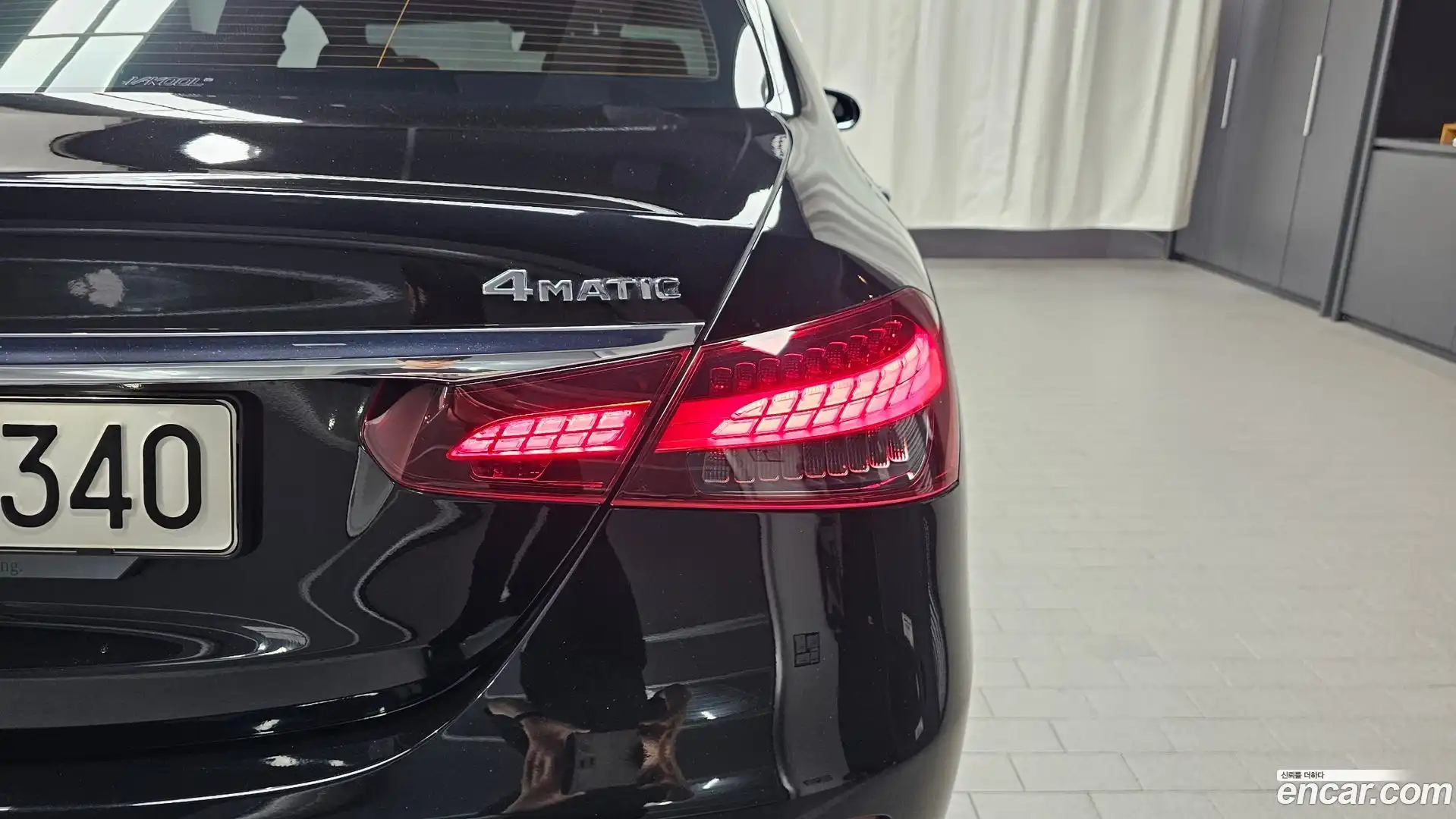 E-Class Mercedes-Benz 2022.6-OUTER-033