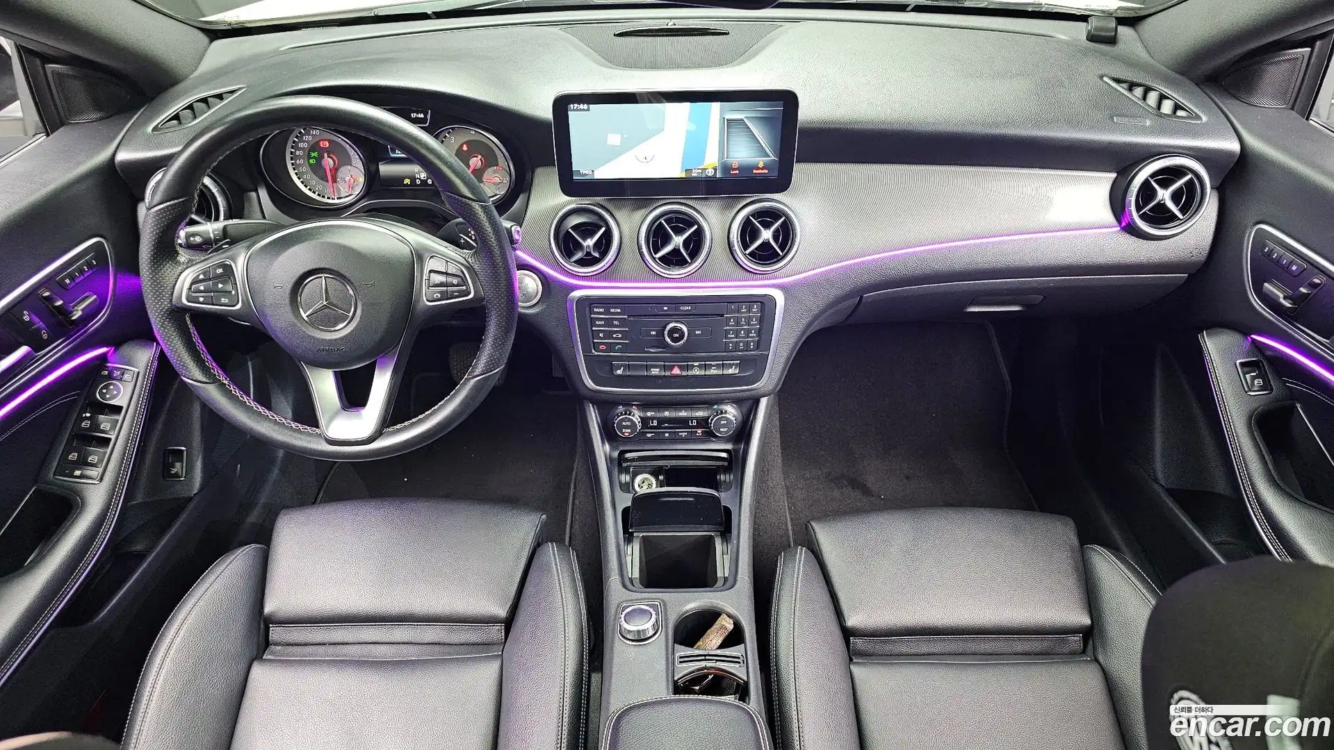 CLA-Class Mercedes-Benz 2016.6-INNER-007