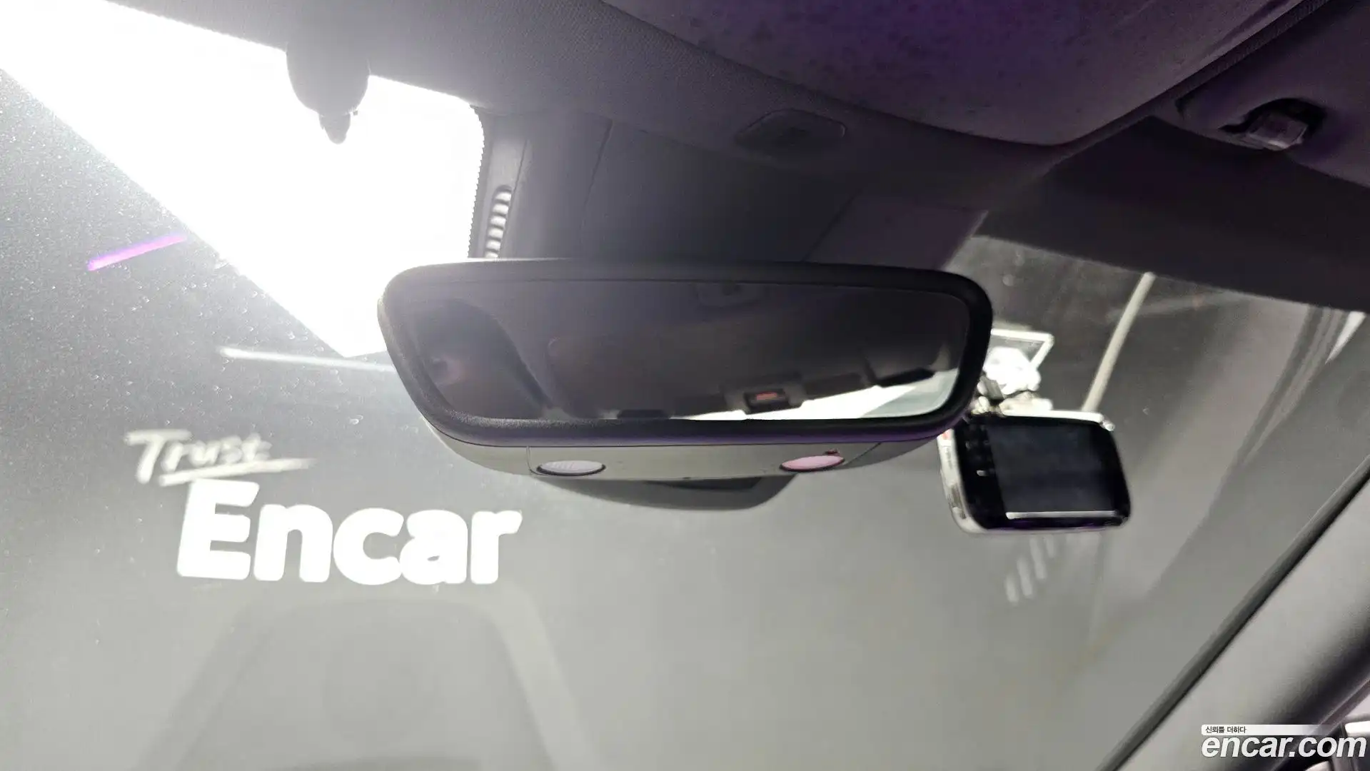 CLA-Class Mercedes-Benz 2016.6-OPTION-023