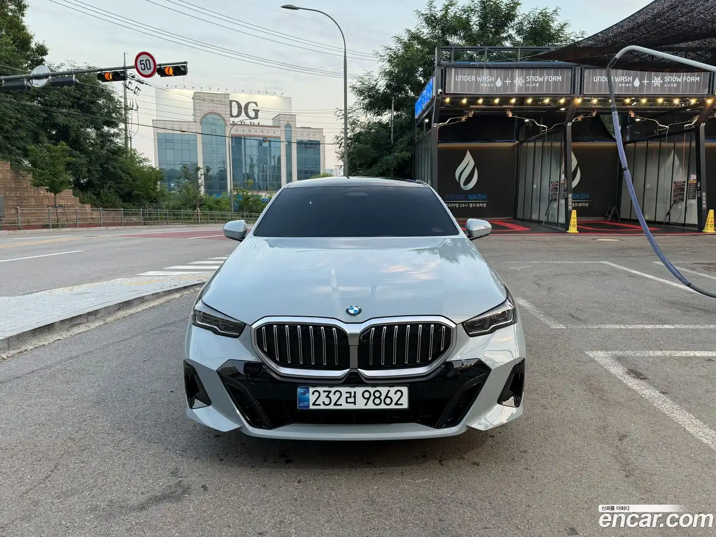 5-Series BMW 2025.9-OUTER-001
